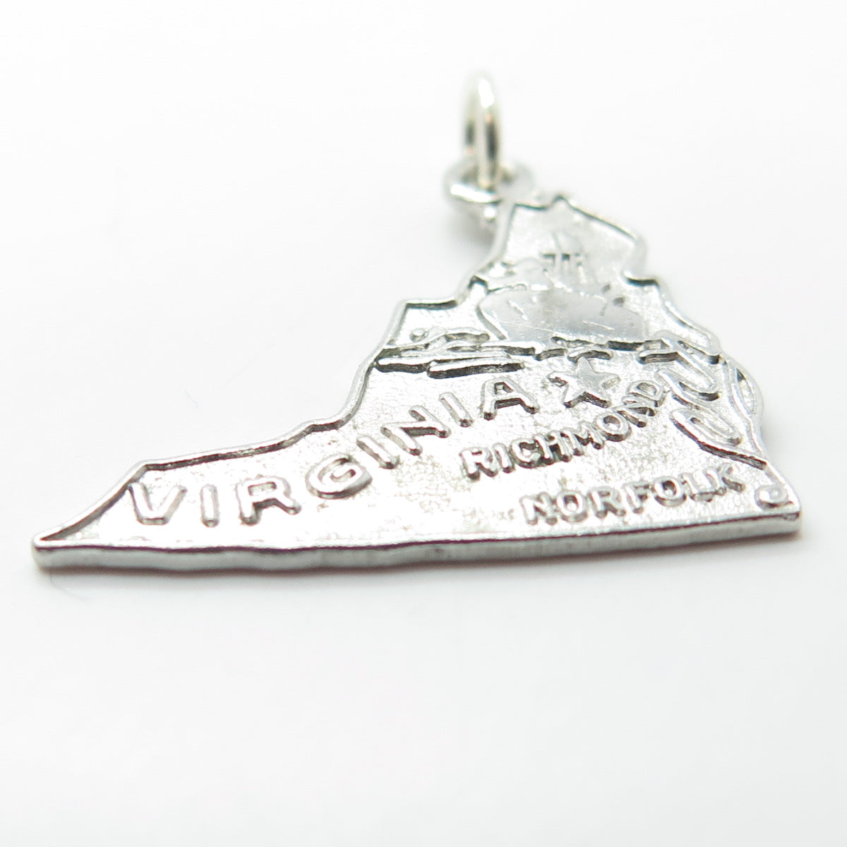 WELLS 925 Sterling Silver Vintage Virginia Cavalier State Map Charm Pendant