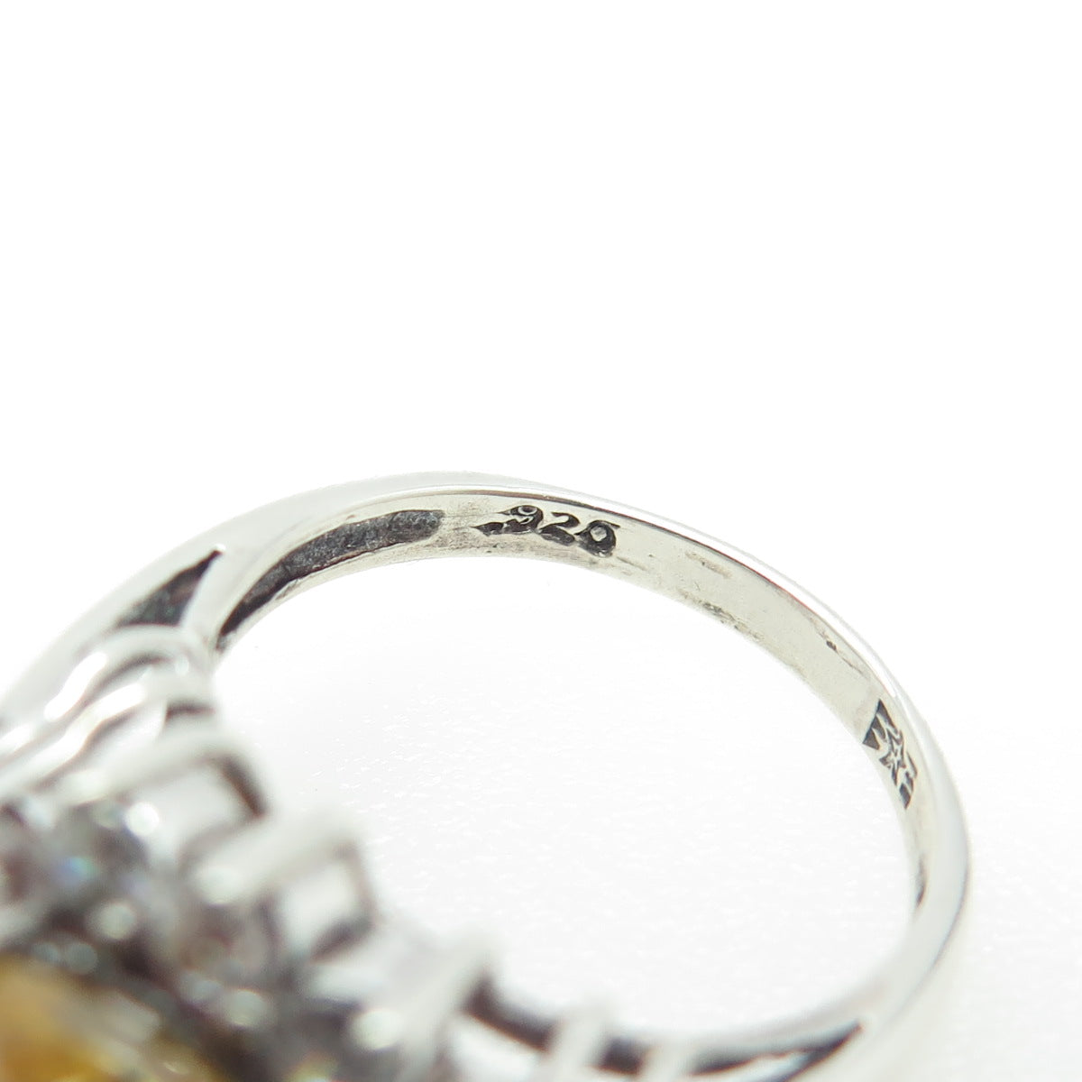 925 Sterling Silver Oval & Round-Cut Canary & White C Z Cluster Ring Size 7.25