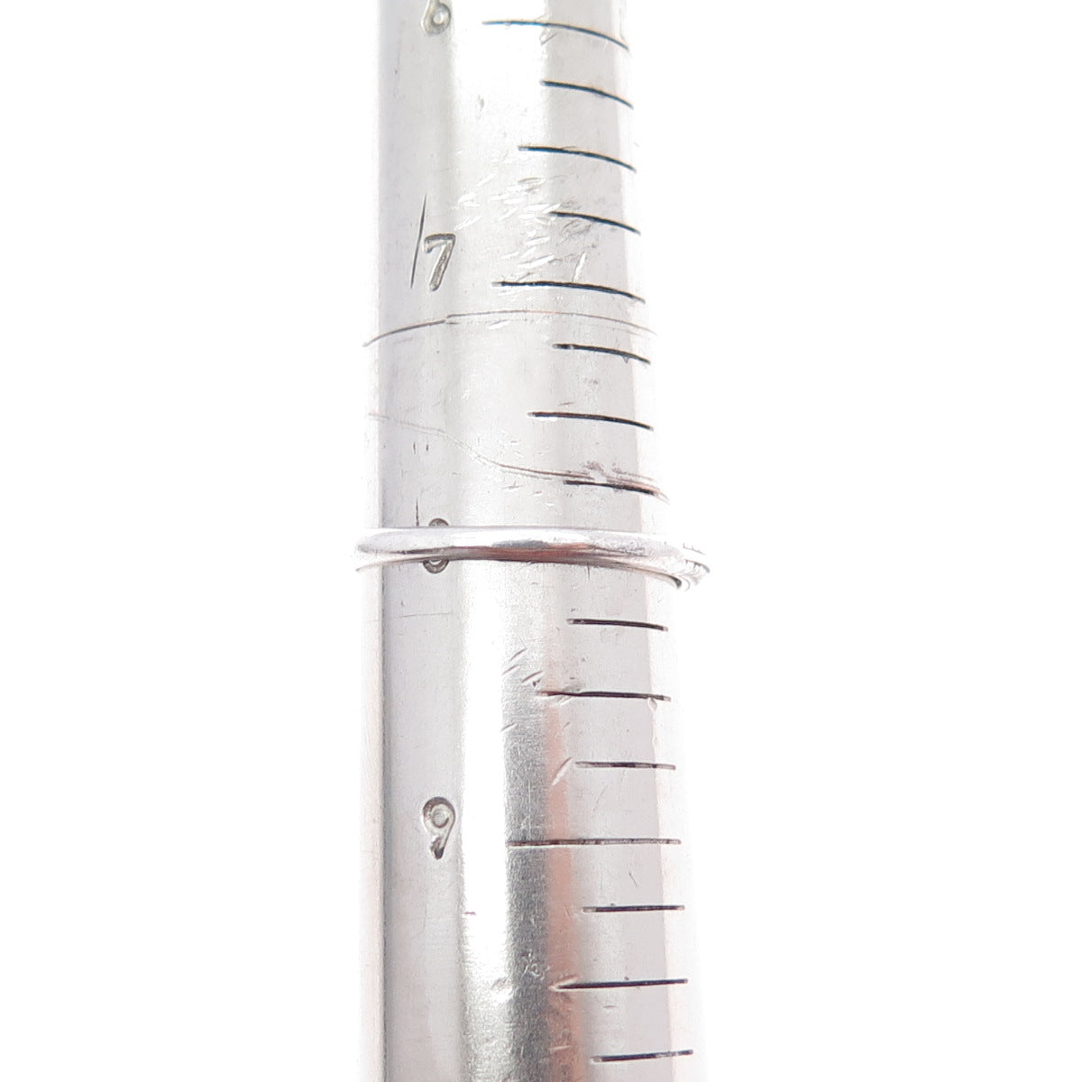 925 Sterling Silver Vintage Round-Cut C Z Engagement Ring Size 8