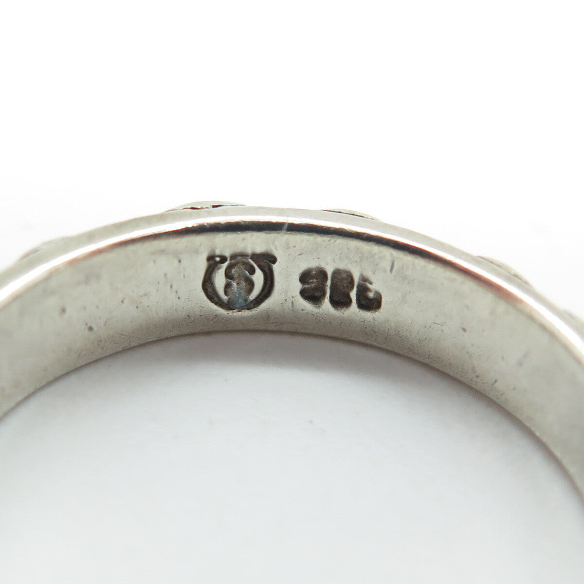 925 Sterling Silver Vintage Spiral All Around Band Ring Size 6.5