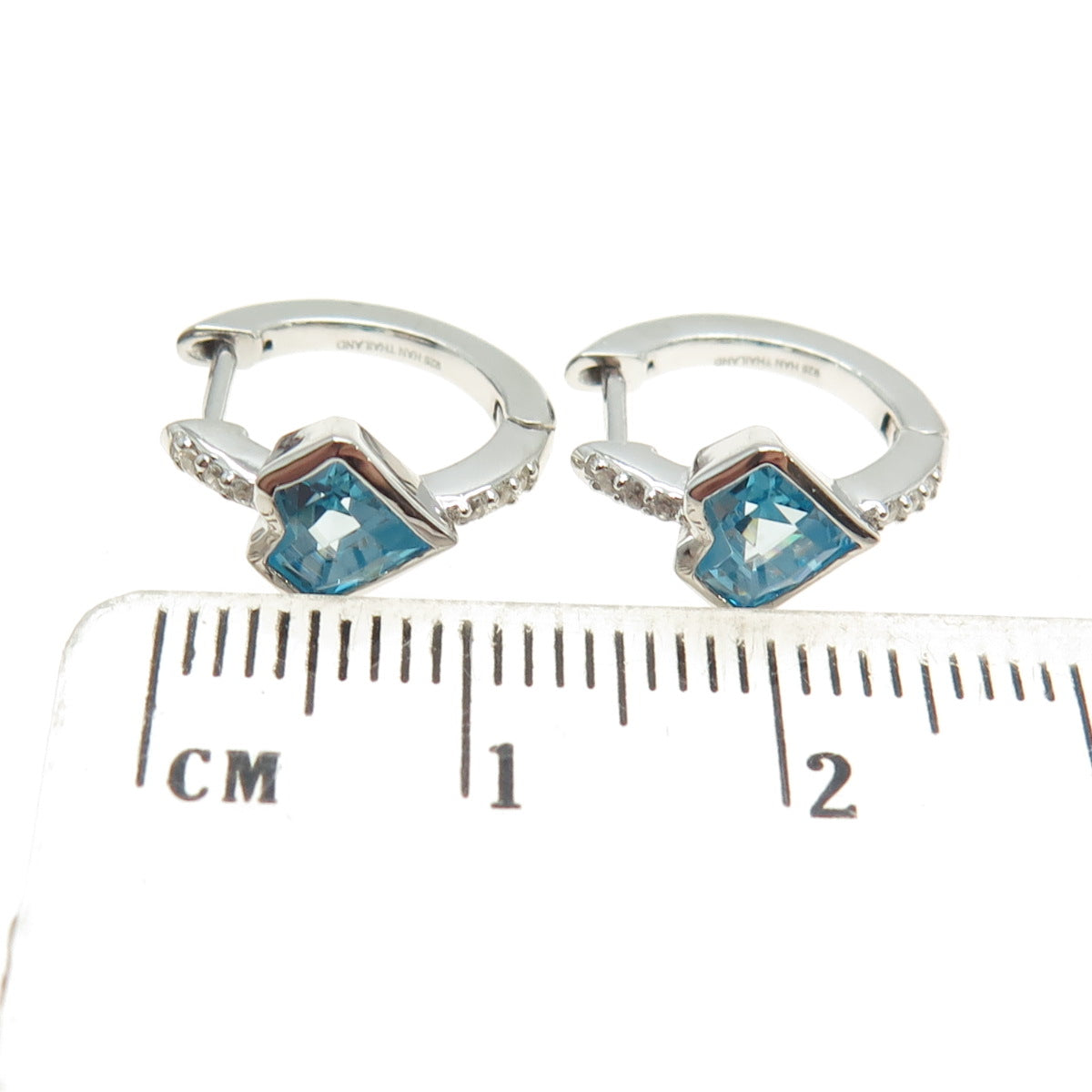 HAN 925 Sterling Silver Round & Princess Heart-Cut White Blue C Z Hoop Earrings