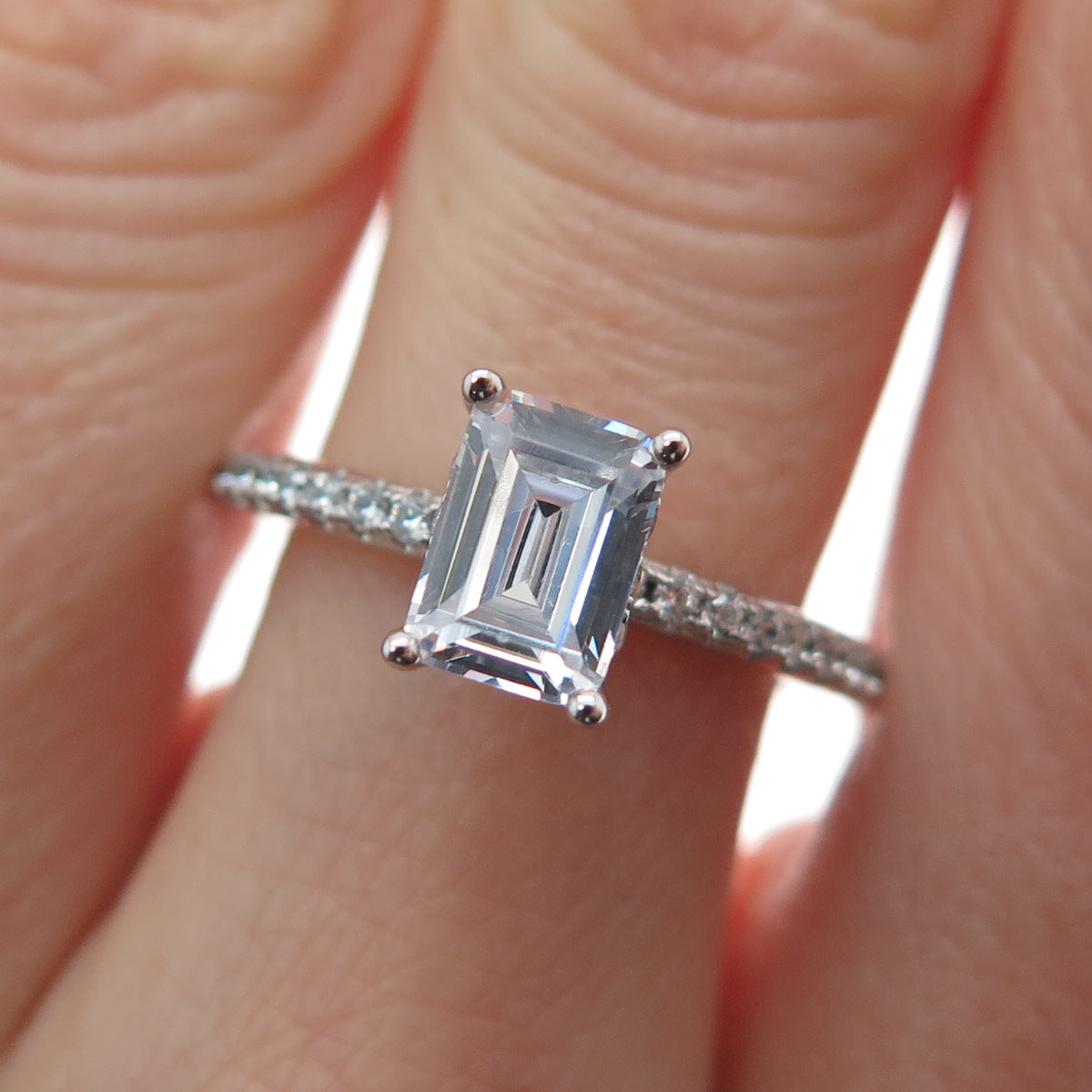925 Sterling Silver Emerald & Round-Cut Shaped C Z Engagement Ring Size 7.25