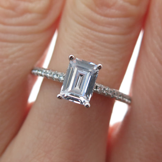 925 Sterling Silver Emerald & Round-Cut Shaped C Z Engagement Ring Size 7.25