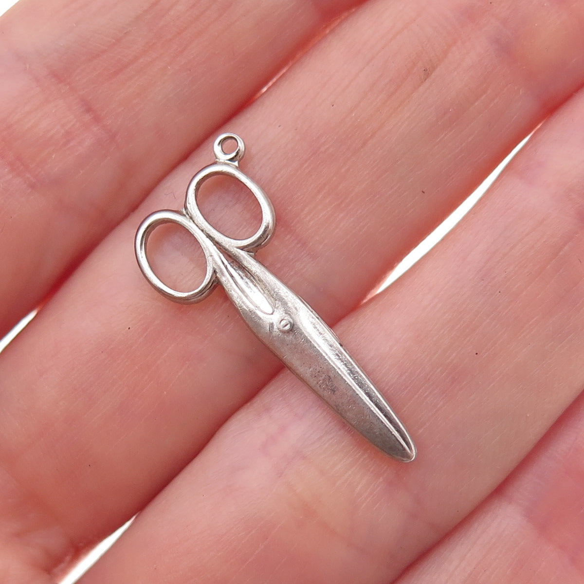 Paye & Baker Sterling Silver Antique Art Deco Scissors Oxidized Charm Pendant