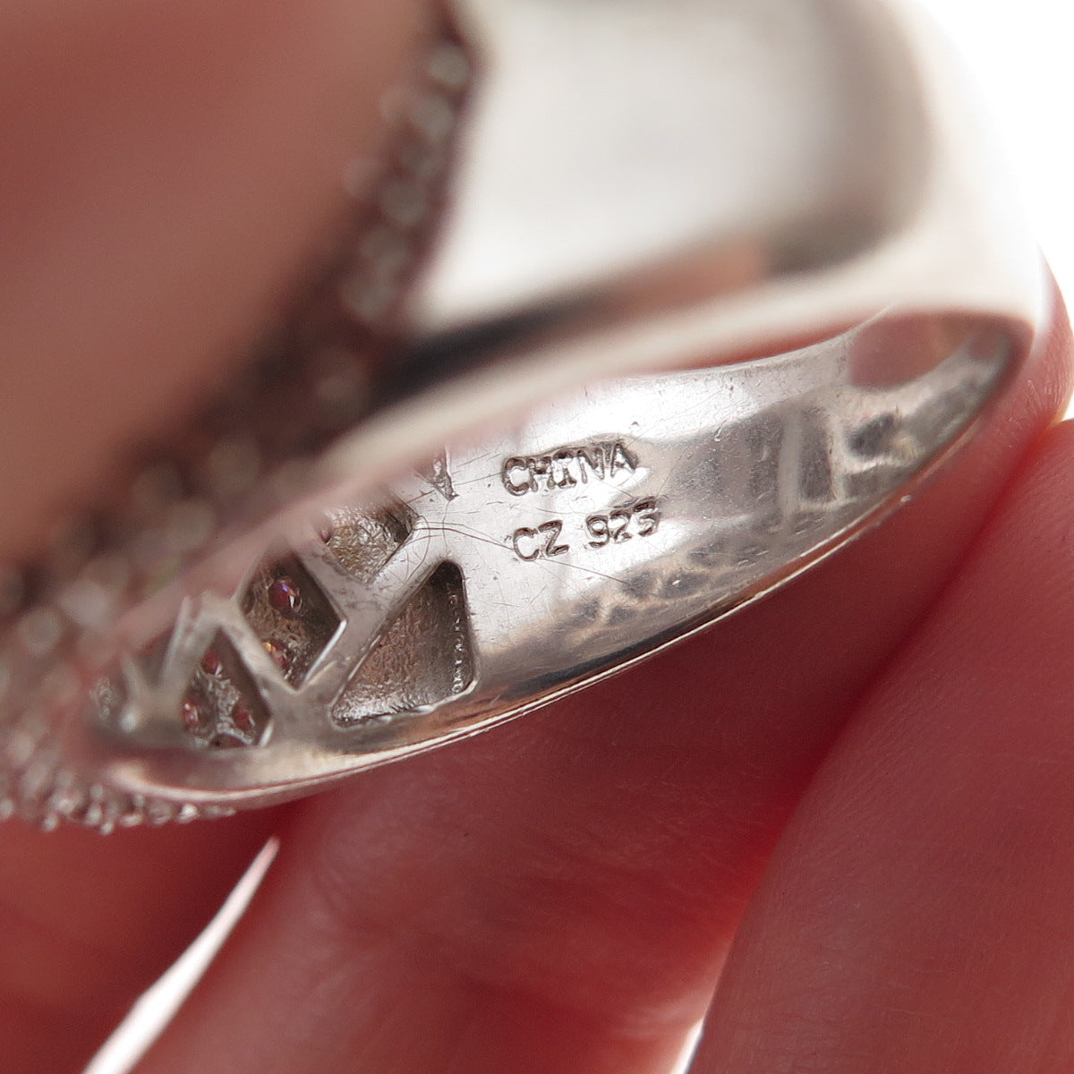 Apogee 925 Sterling Silver Round-Cut C Z Curve Ring Size 10.25