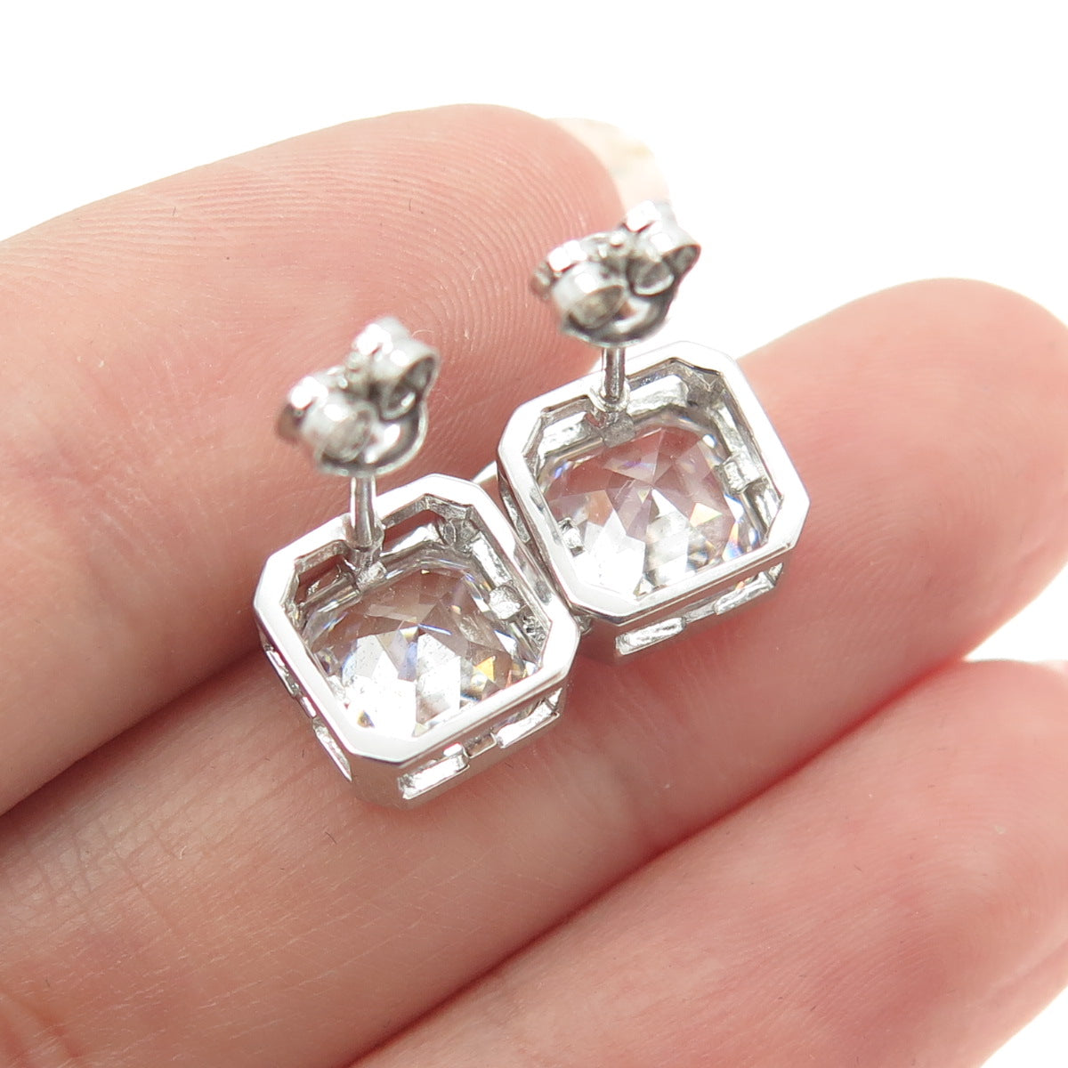 925 Sterling Silver Cushion-Cut Shaped C Z Stud Earrings