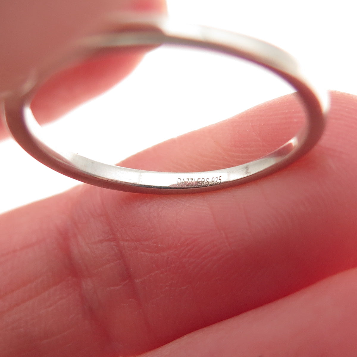 925 Sterling Silver Round-Cut Red C Z Ring Size 6.75