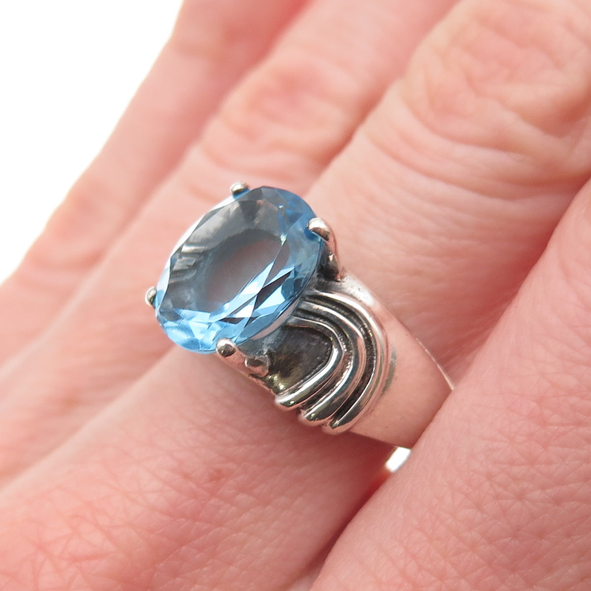 Charles Winston 925 Sterling Silver Vintage Blue C Z Modernist Ring Size 7.25