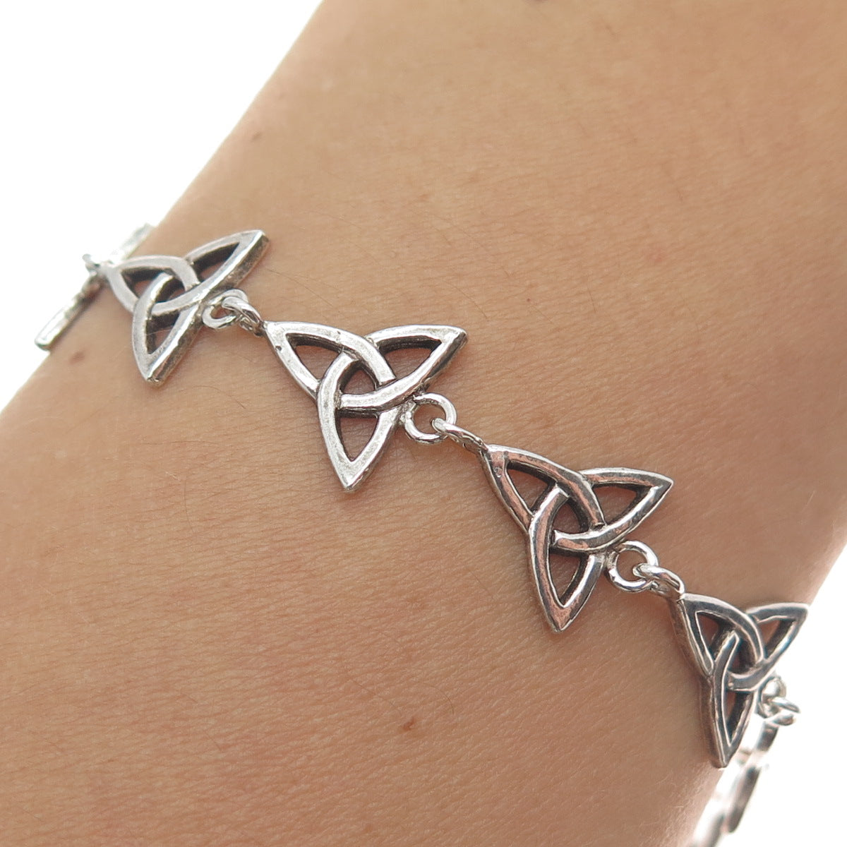 925 Sterling Silver Vintage Triquetra Celtic Link Bracelet 6.75"