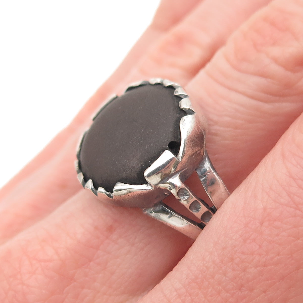 925 Sterling Silver Vintage Real Shungite Modernist Oxidized Ring Size 10.5