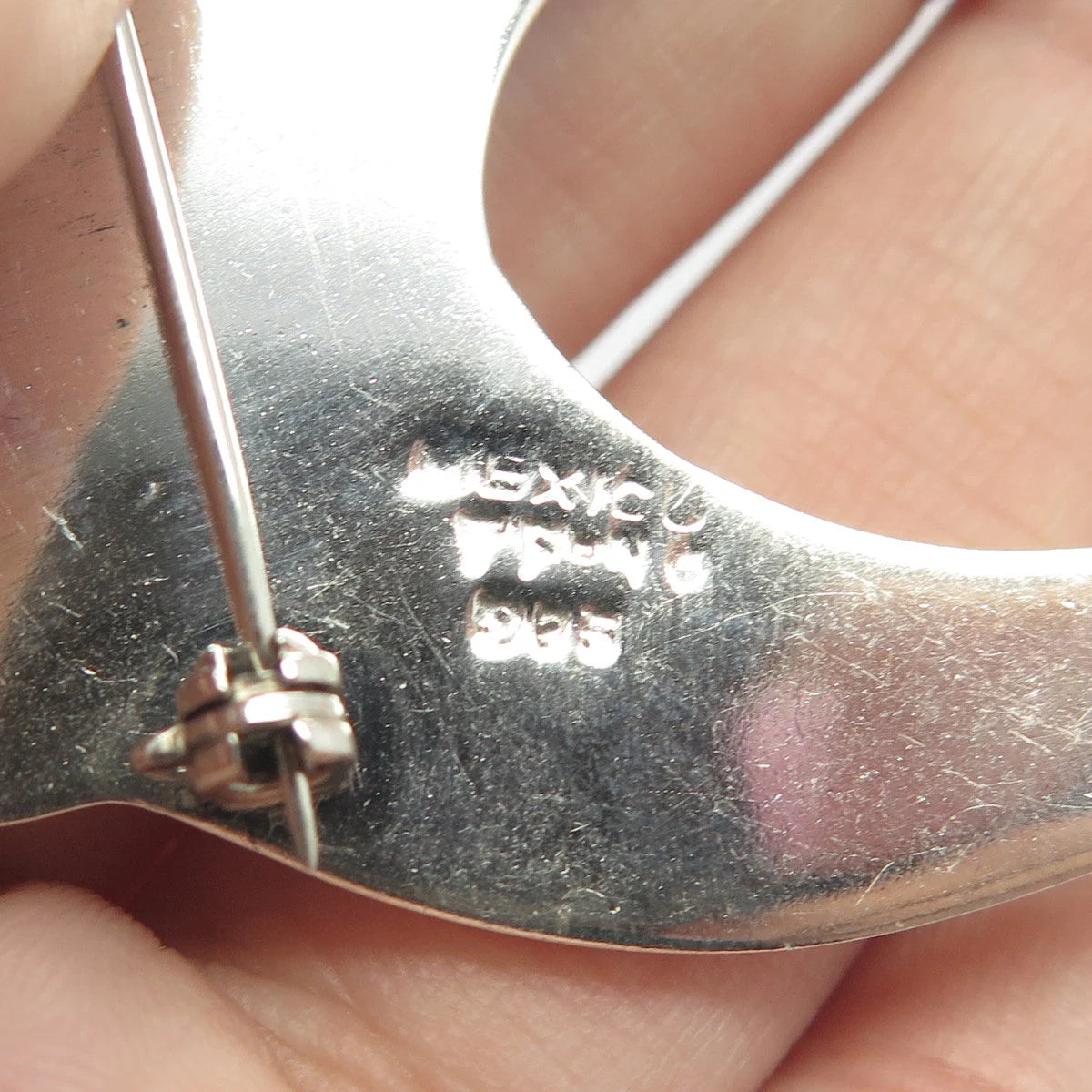 925 Sterling Silver Vintage Mexico Friendly Dolphin Pin Brooch