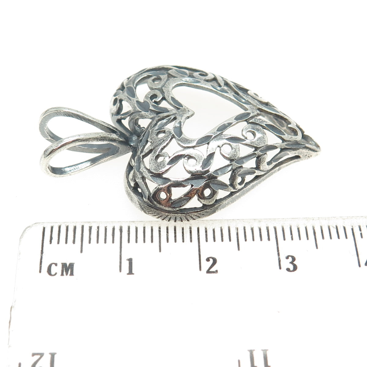 MORNING SUN 925 Sterling Silver Vintage Ornate Heart Pendant