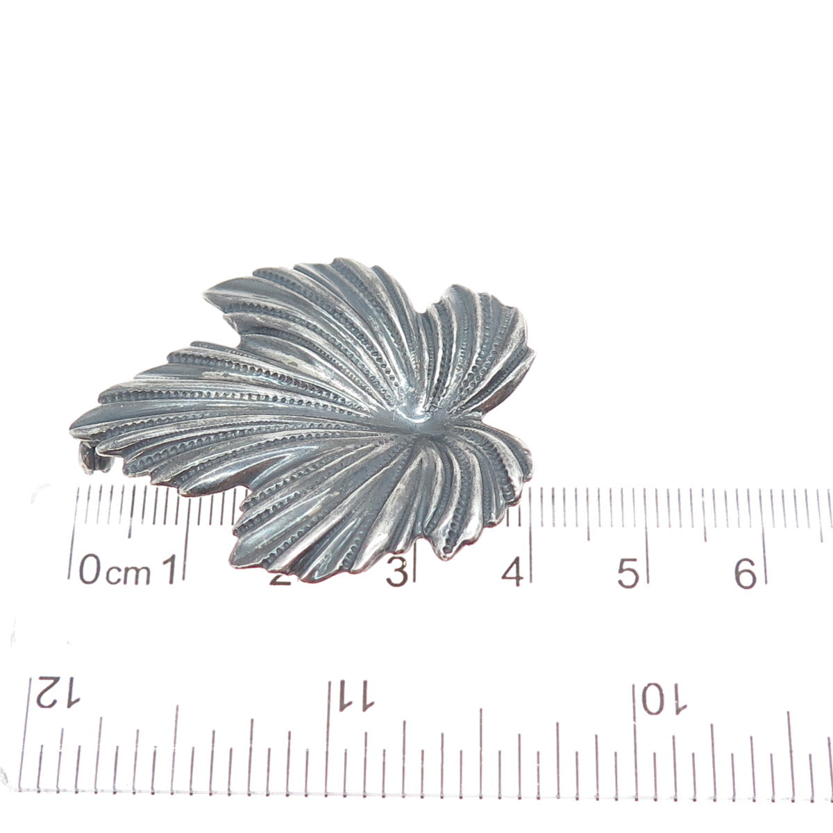 JEWELART 925 Sterling Silver Vintage Maple Leaf Oxidized Pin Brooch