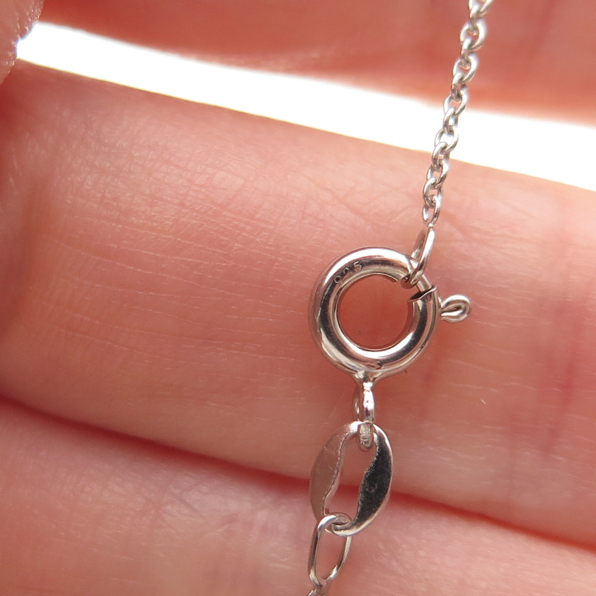925 Sterling Silver Real Diamond Wavy Pendant Cable Chain Necklace 18"