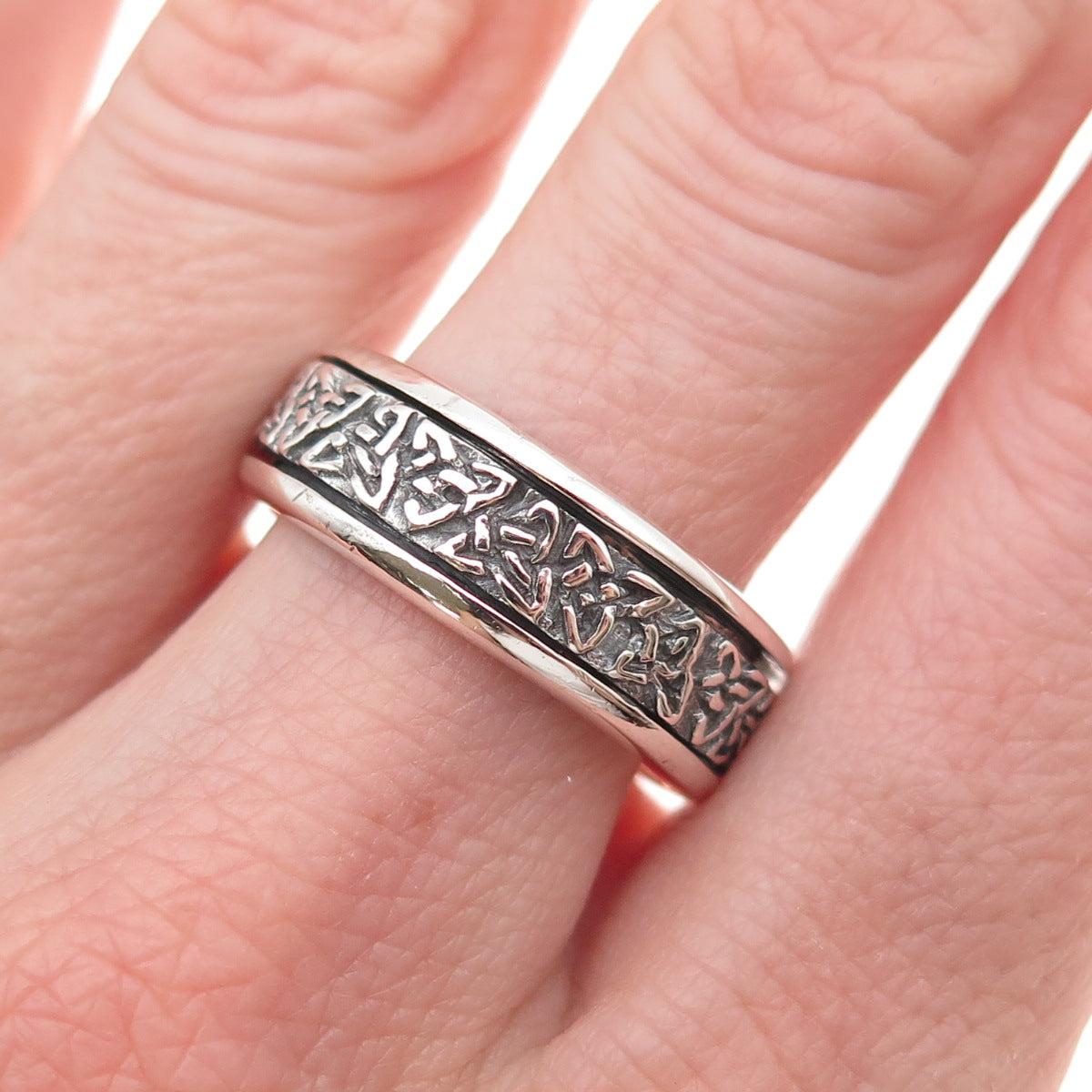 925 Sterling Silver Vintage Celtic Trinity Rotating Band Ring Size 9
