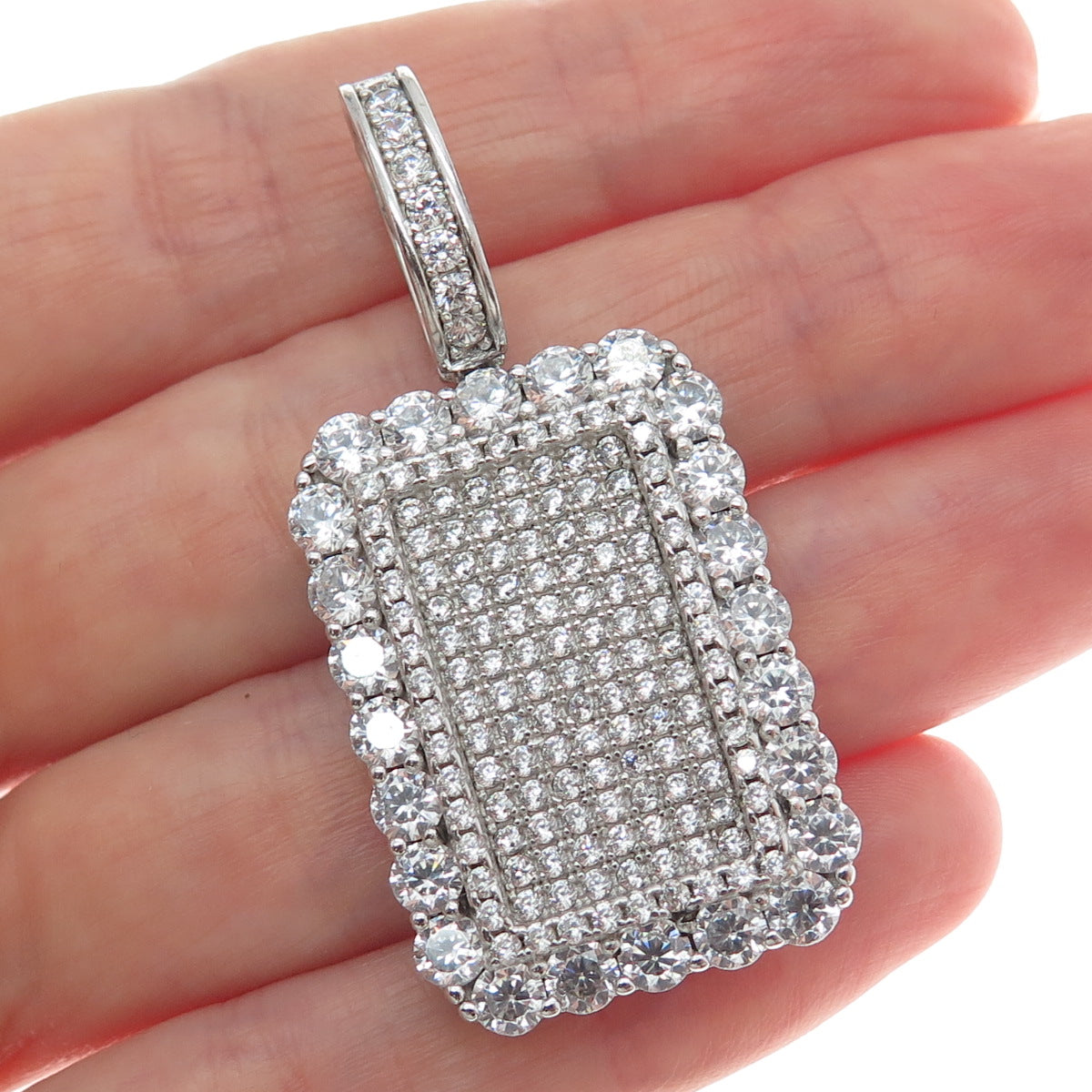 DESIGNS BY YAGI 925 Sterling Silver Round-Cut C Z Sparkle Pendant