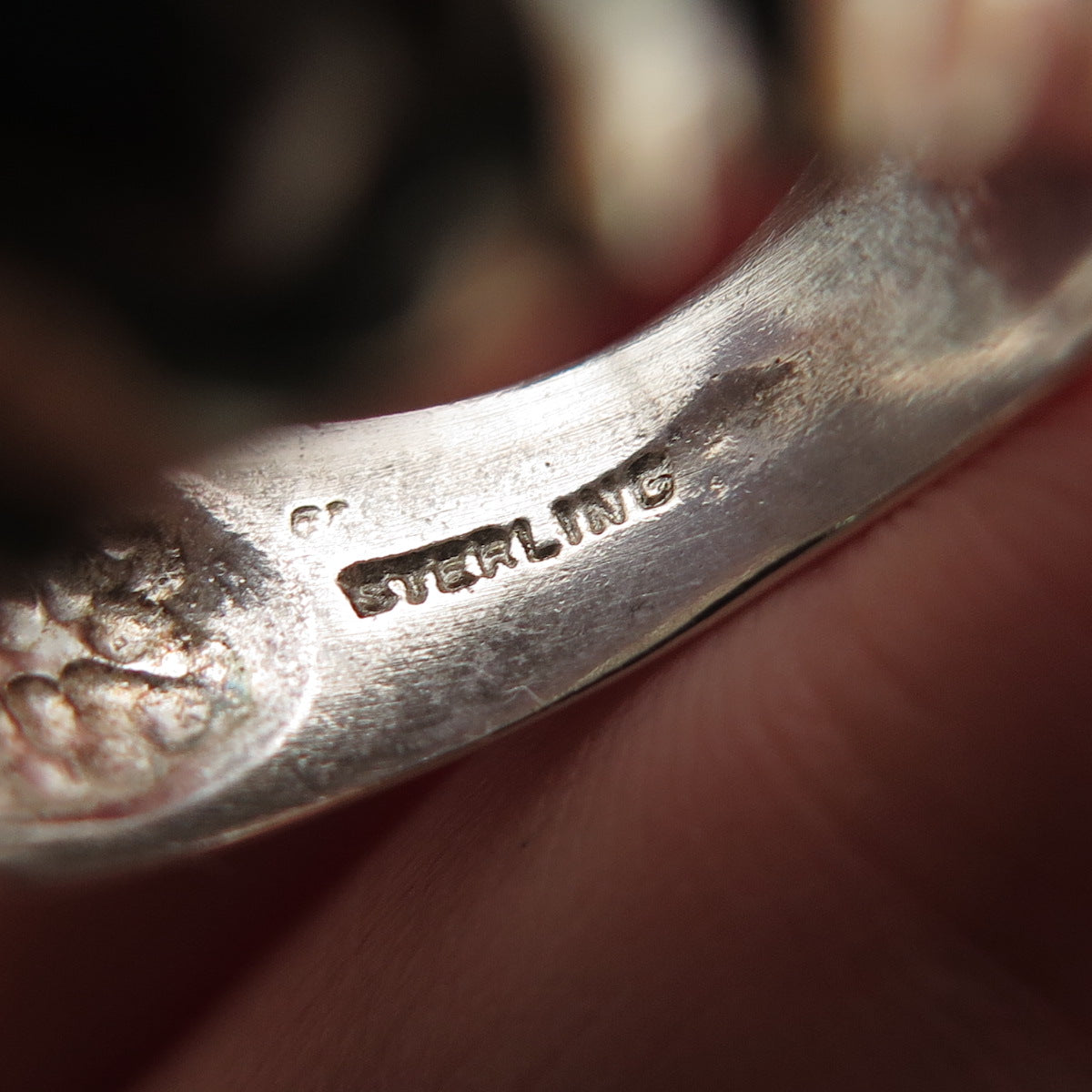 925 Sterling Silver Vintage Modernist Ribbed Dome Ring Size 7