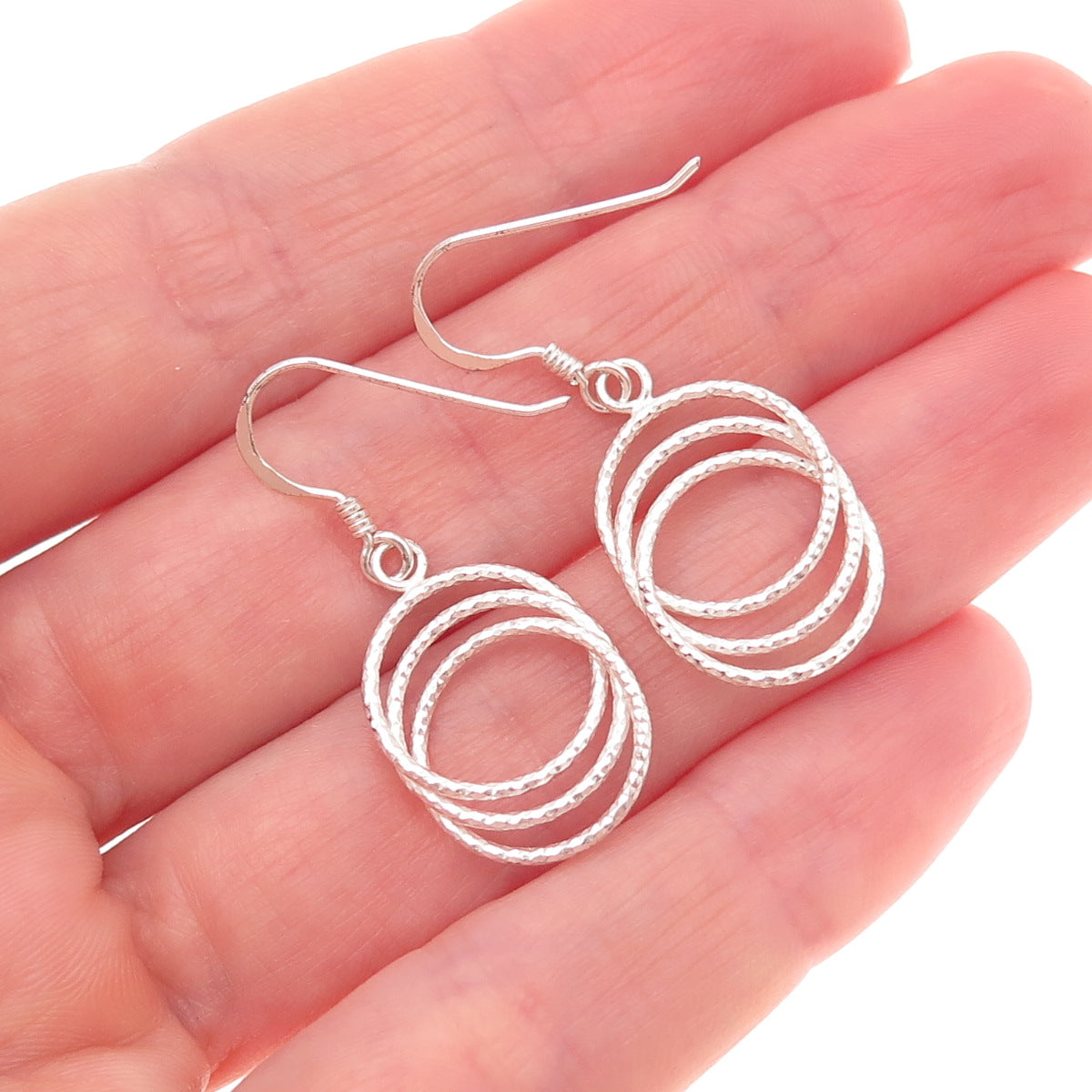 925 Sterling Silver Interlocked Circle Dangle Earrings