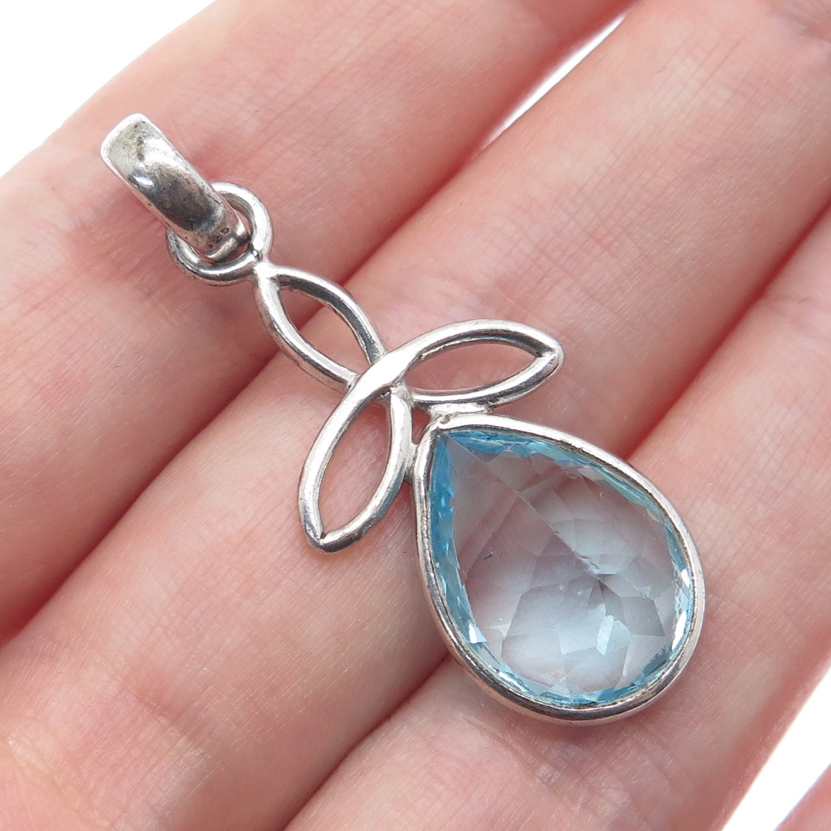 925 Sterling Silver Vintage Real Blue Topaz Celtic Trinity Charm Pendant