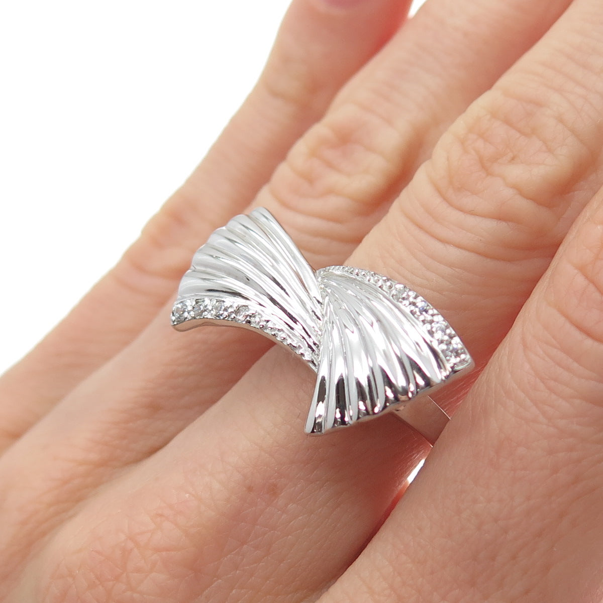 925 Sterling Silver Round-Cut C Z Modernist Wings Ring Size 7.5
