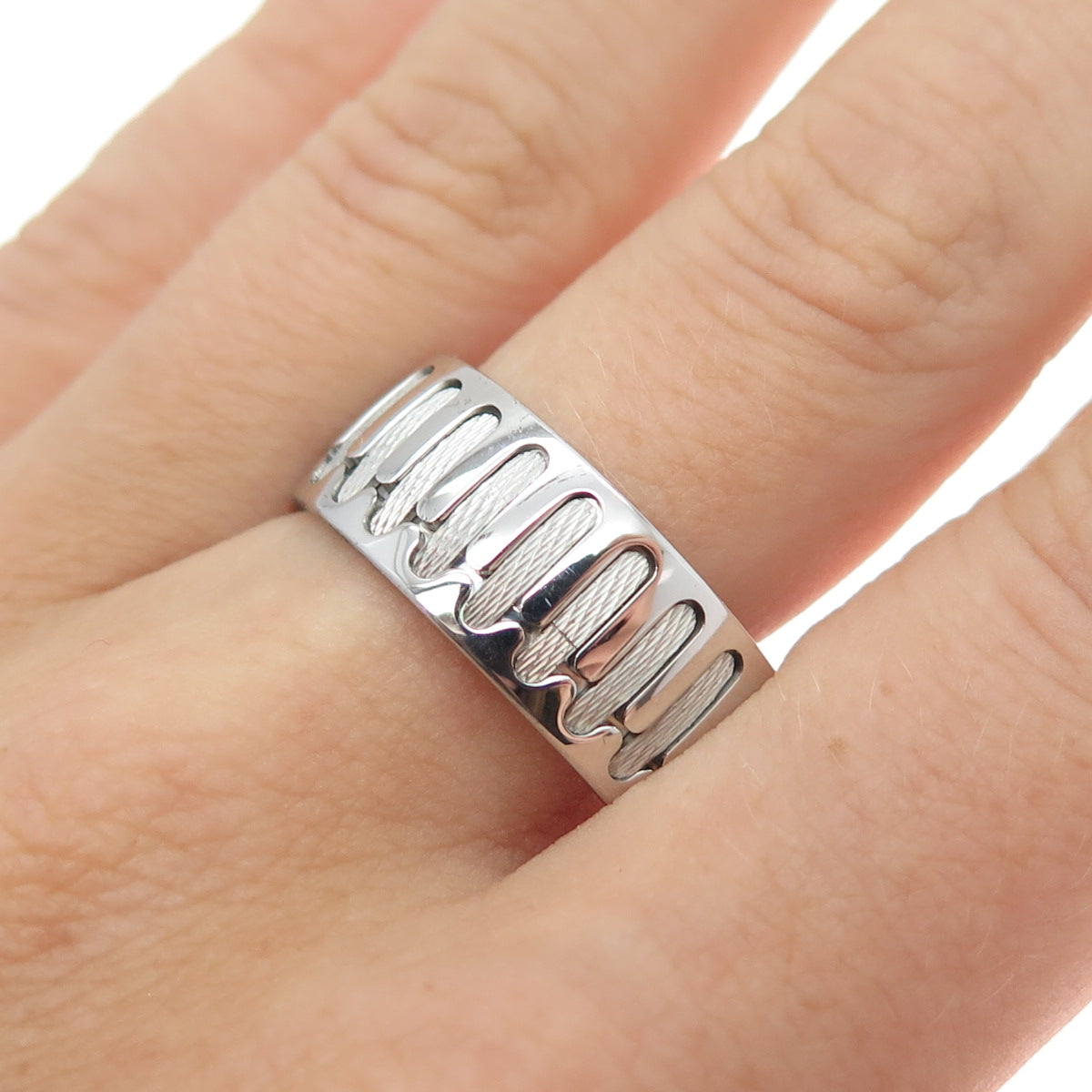 NEOS 925 Sterling Silver Textured Sewing Stitches Band Ring Size 10.25