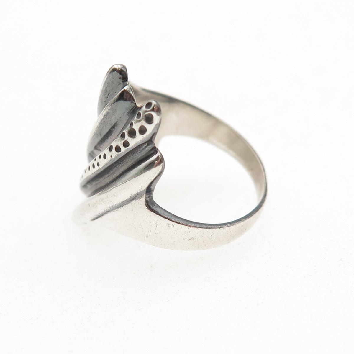 925 Sterling Silver Vintage Modernist Ribbed Oxidized Ring Size 6