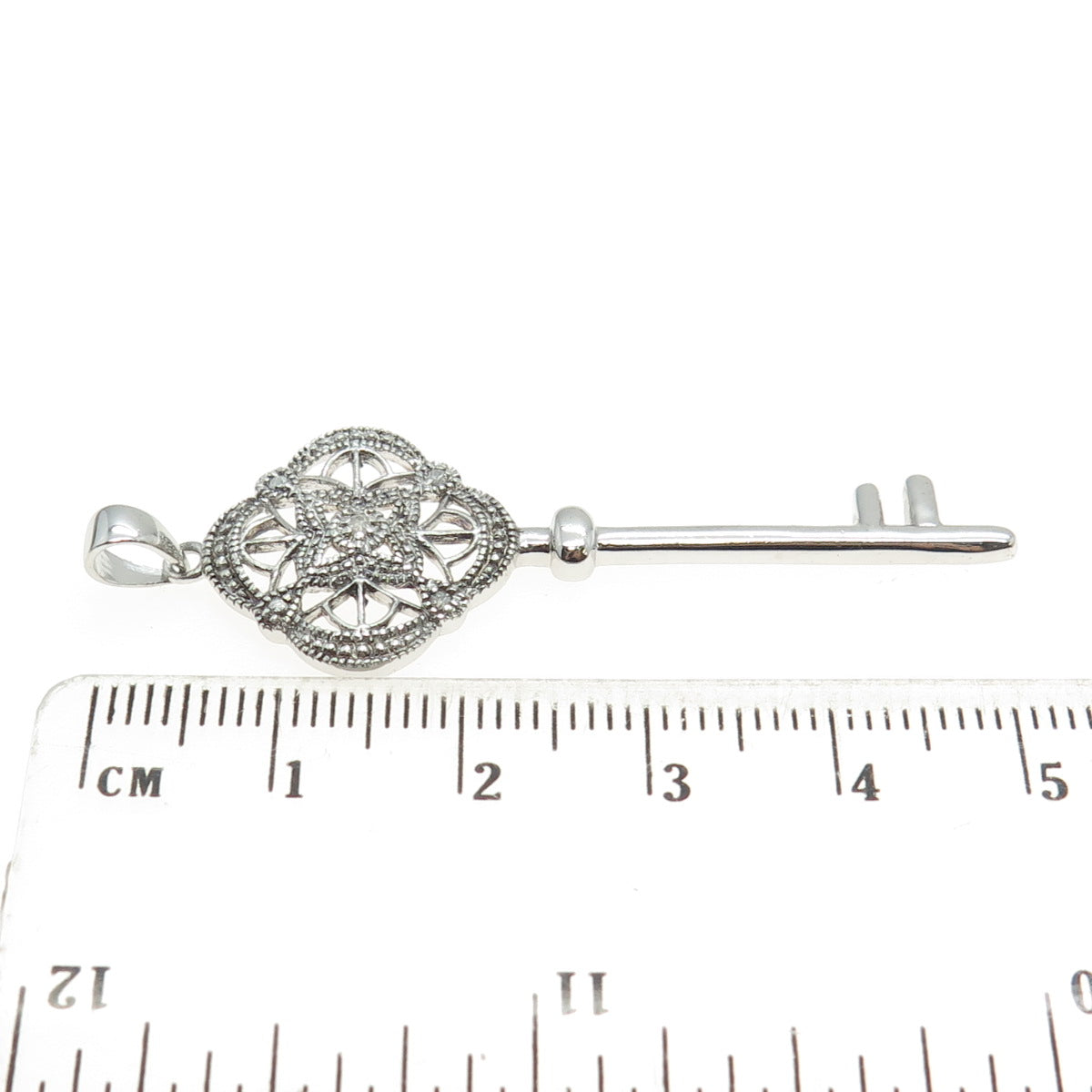 925 Sterling Silver Real Round-Cut Diamond Floral Key Pendant