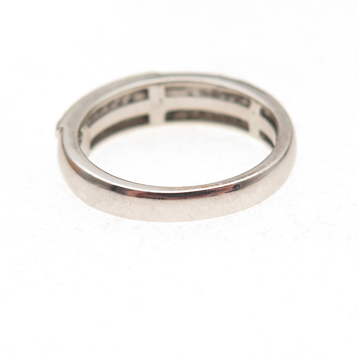 925 Sterling Silver Round-Cut C Z Ring Size 7.25