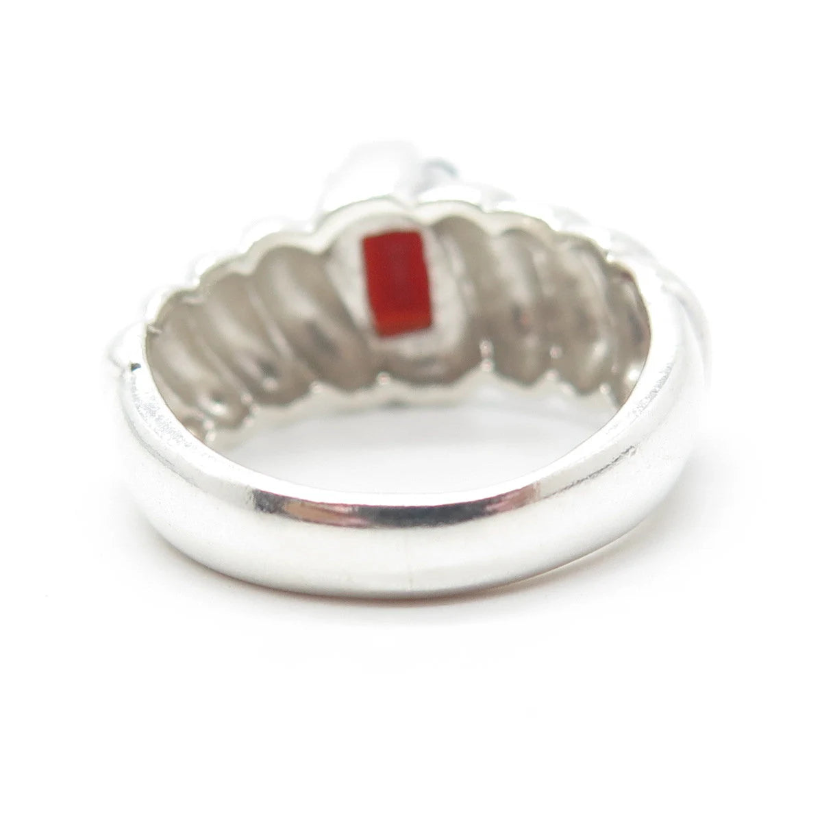 925 Sterling Silver Vintage Chapal-Zenray Red Garnet Puffy Ribbed Ring Size 6.75