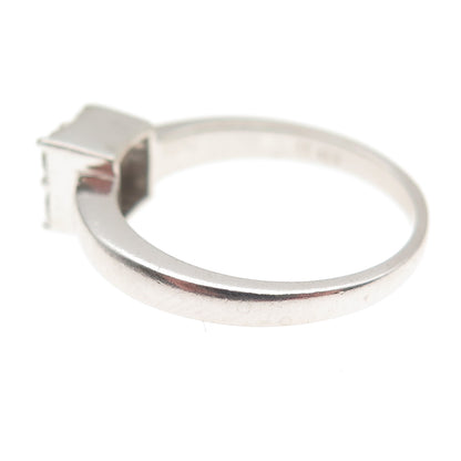 925 Sterling Silver Round-Cut C Z Promise Ring Size 7.75