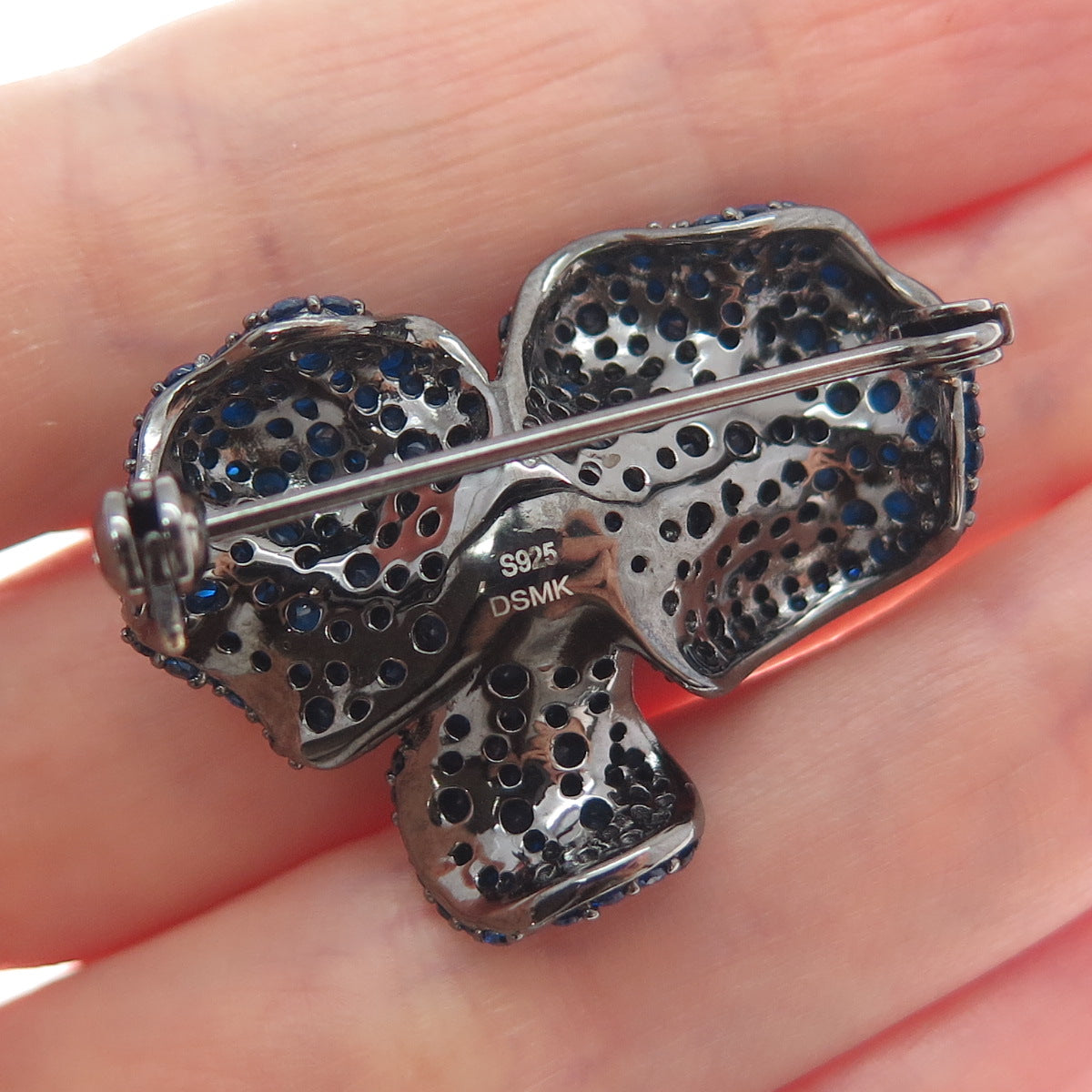 DSMK 925 Sterling Silver 2-Tone Black Rhodium Blue & White C Z Flower Pin Brooch