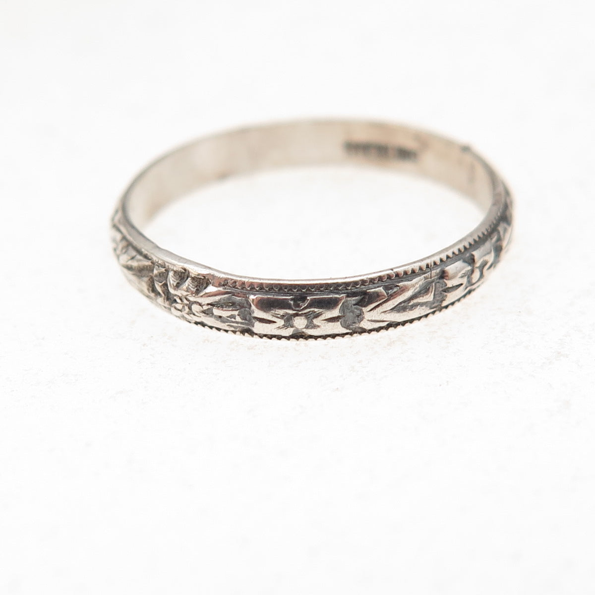 925 Sterling Silver Antique Art Deco Forget Me Not Oxidized Band Ring Size 5.25