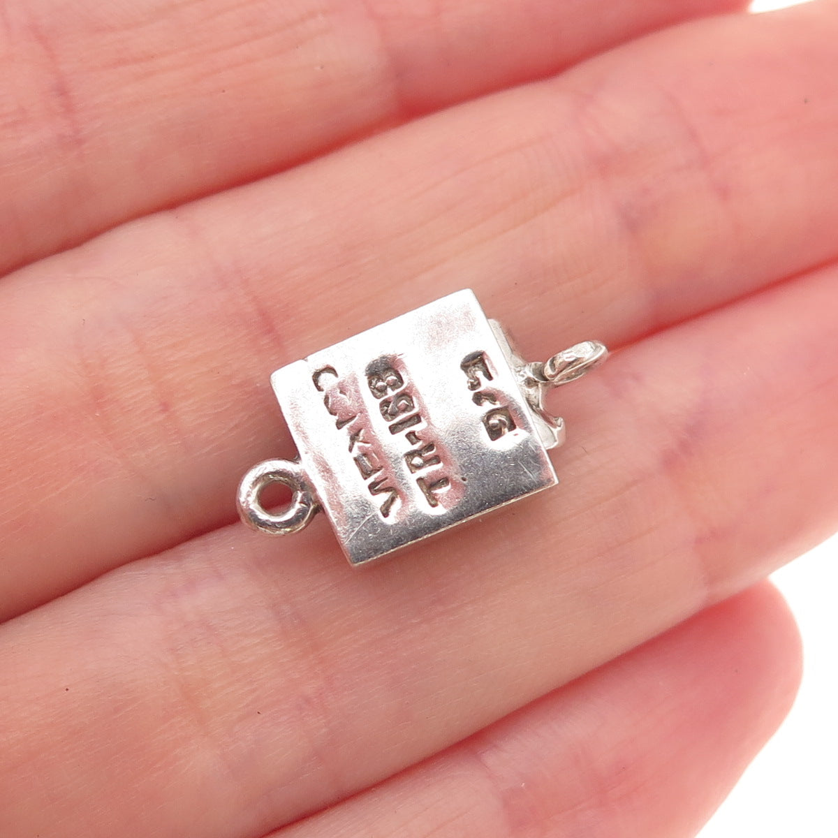 925 Sterling Silver Vintage Mexico Bracelet / Necklace Box Lock Clasp