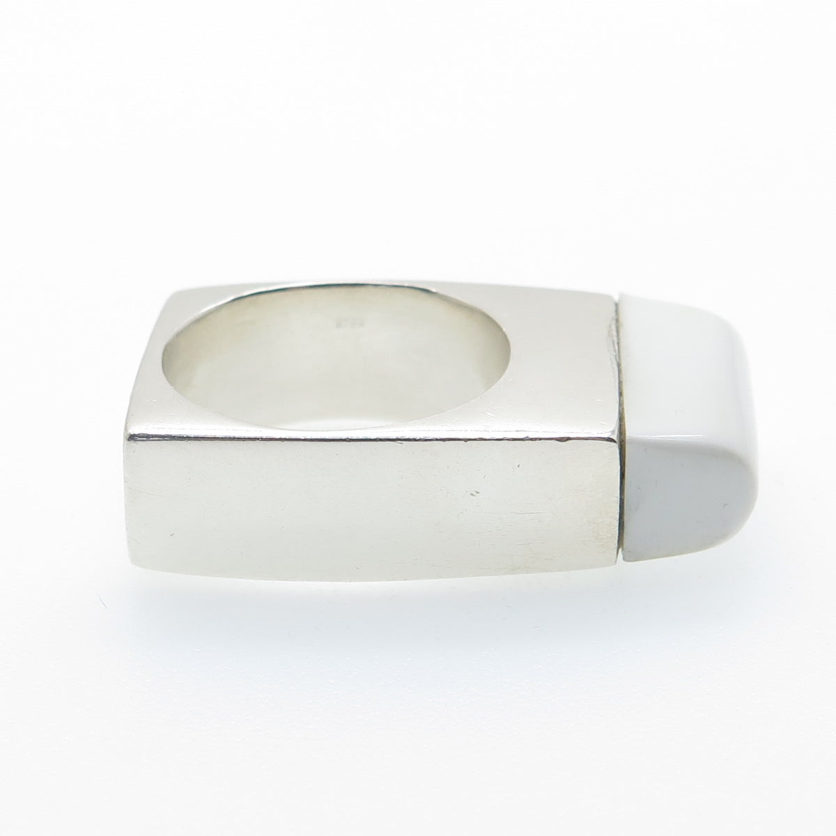 925 Sterling Silver Vintage Real White Onyx Modernist Ring Size 8.25