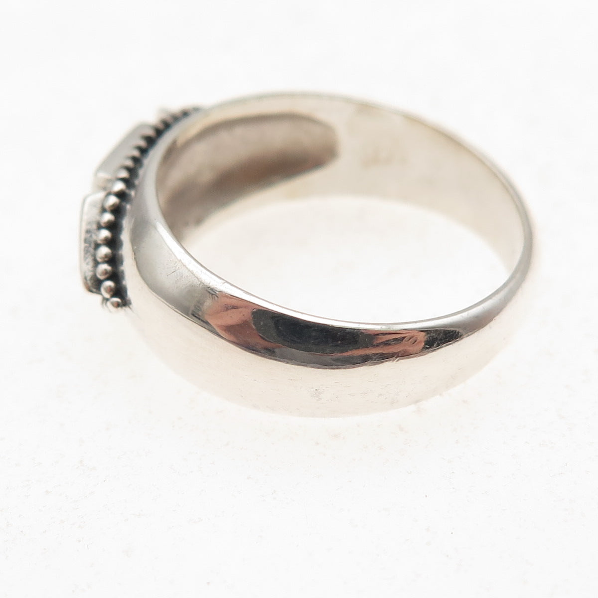 Phyllis Woods 925 Sterling Silver Vintage Real MOP Oxidized Ring Size 7.25