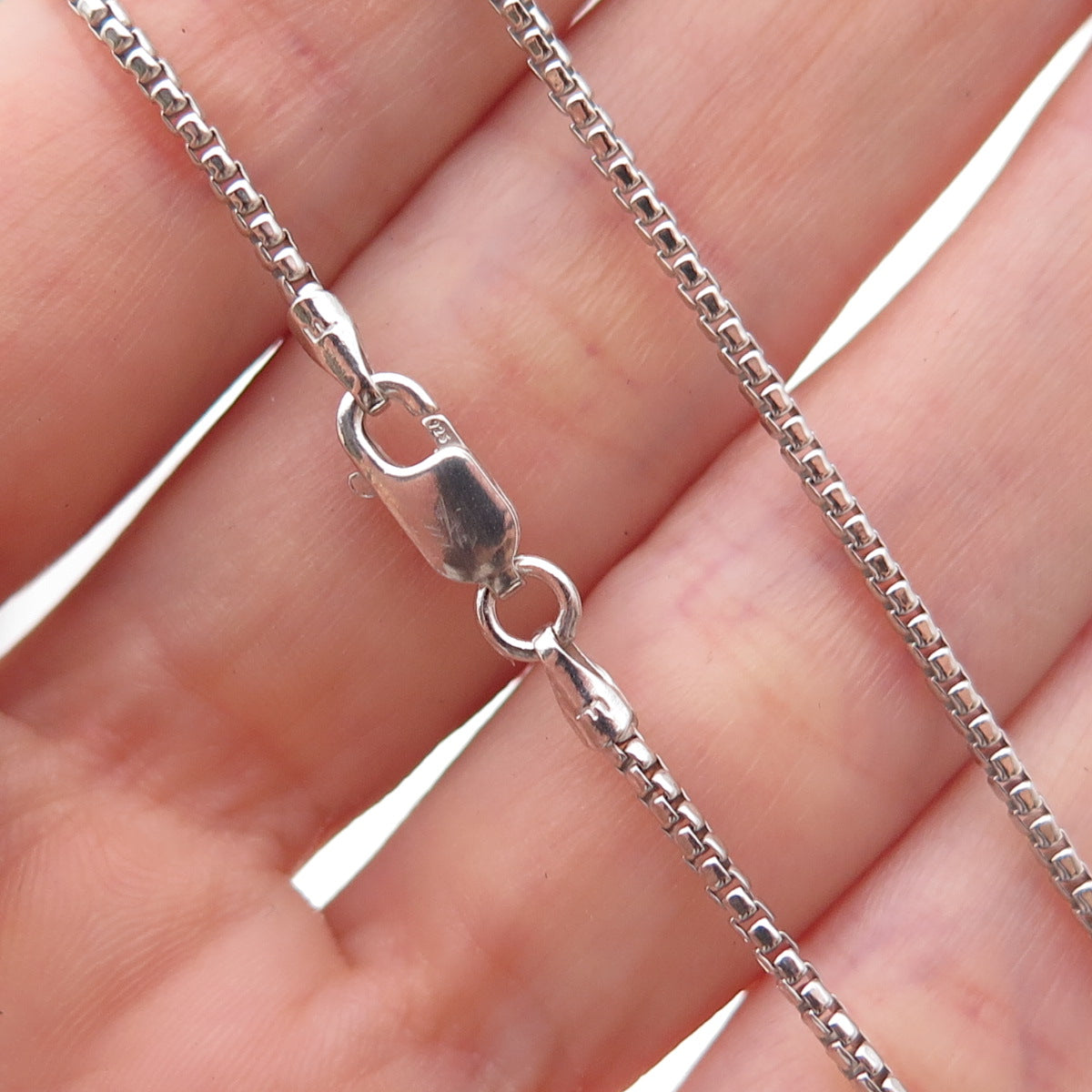 925 Sterling Silver Italy Round Box Chain Necklace 18"