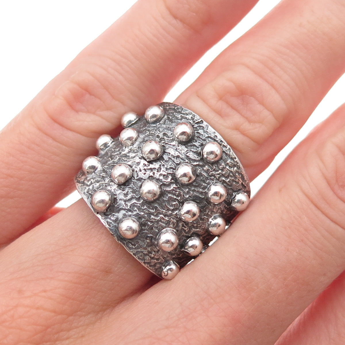 925 Sterling Silver Vintage Modernist Beaded Oxidized Ring Size 6.25