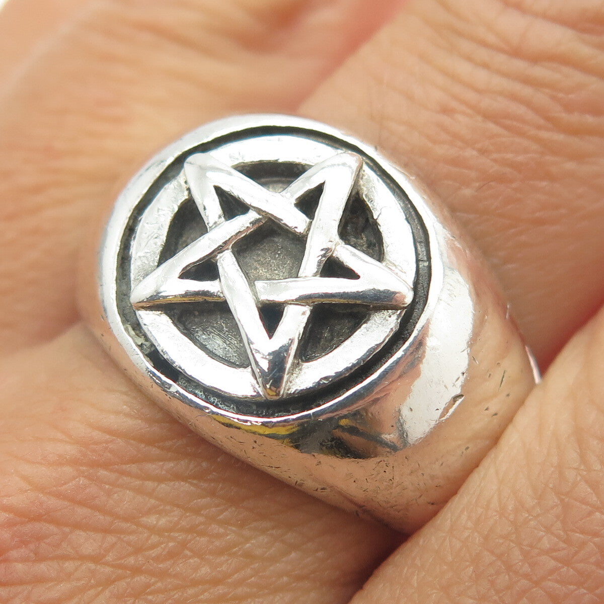 925 Sterling Silver Vintage Pentagram Star Domed Ring Size 11.5