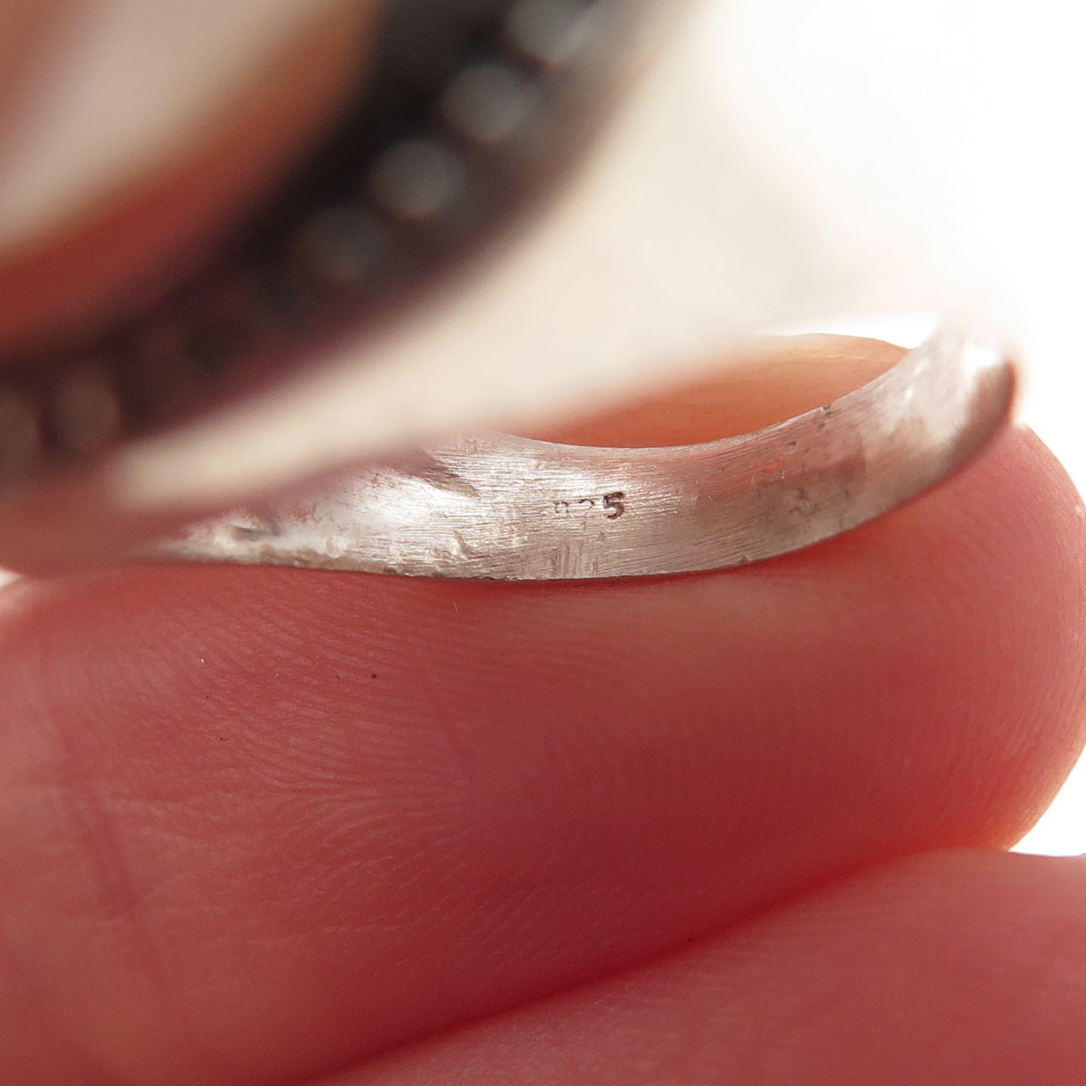 925 Sterling Silver Vintage Real Moonstone Modernist Oxidized Ring Size 5.25