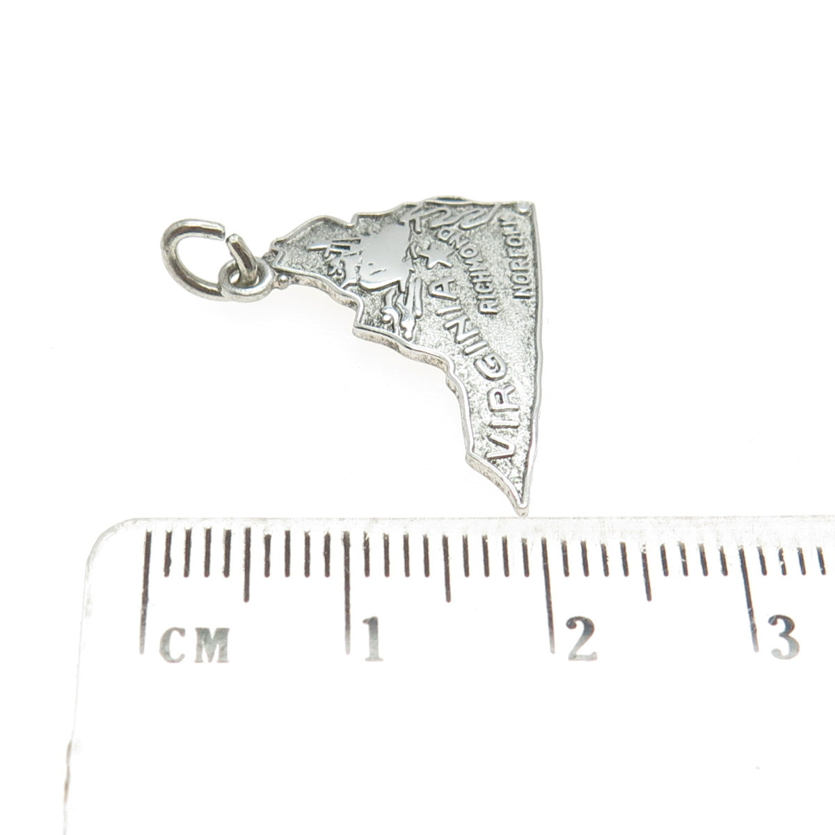 WELLS 925 Sterling Silver Vintage "Virginia" State Map Pendant