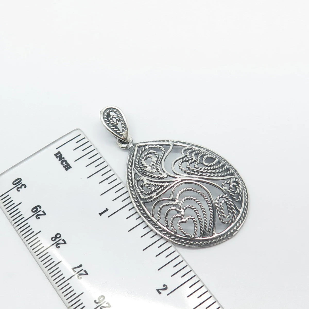 925 Sterling Silver Vintage Twisted Heart Teardrop Pendant