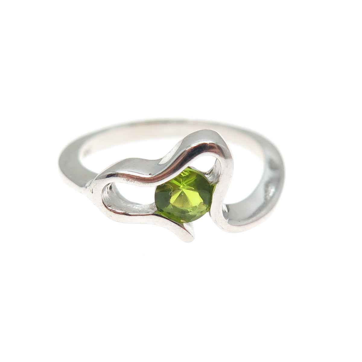 925 Sterling Silver Real Round-Cut Peridot Modernist Heart Ring Size 6.25