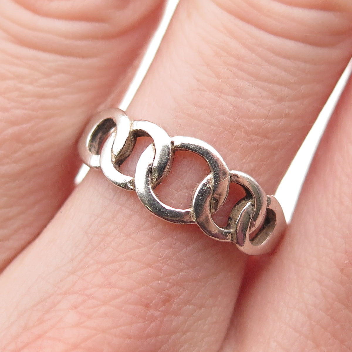 BOMA 925 Sterling Silver Vintage Interlocked Circle Link Ring Size 8