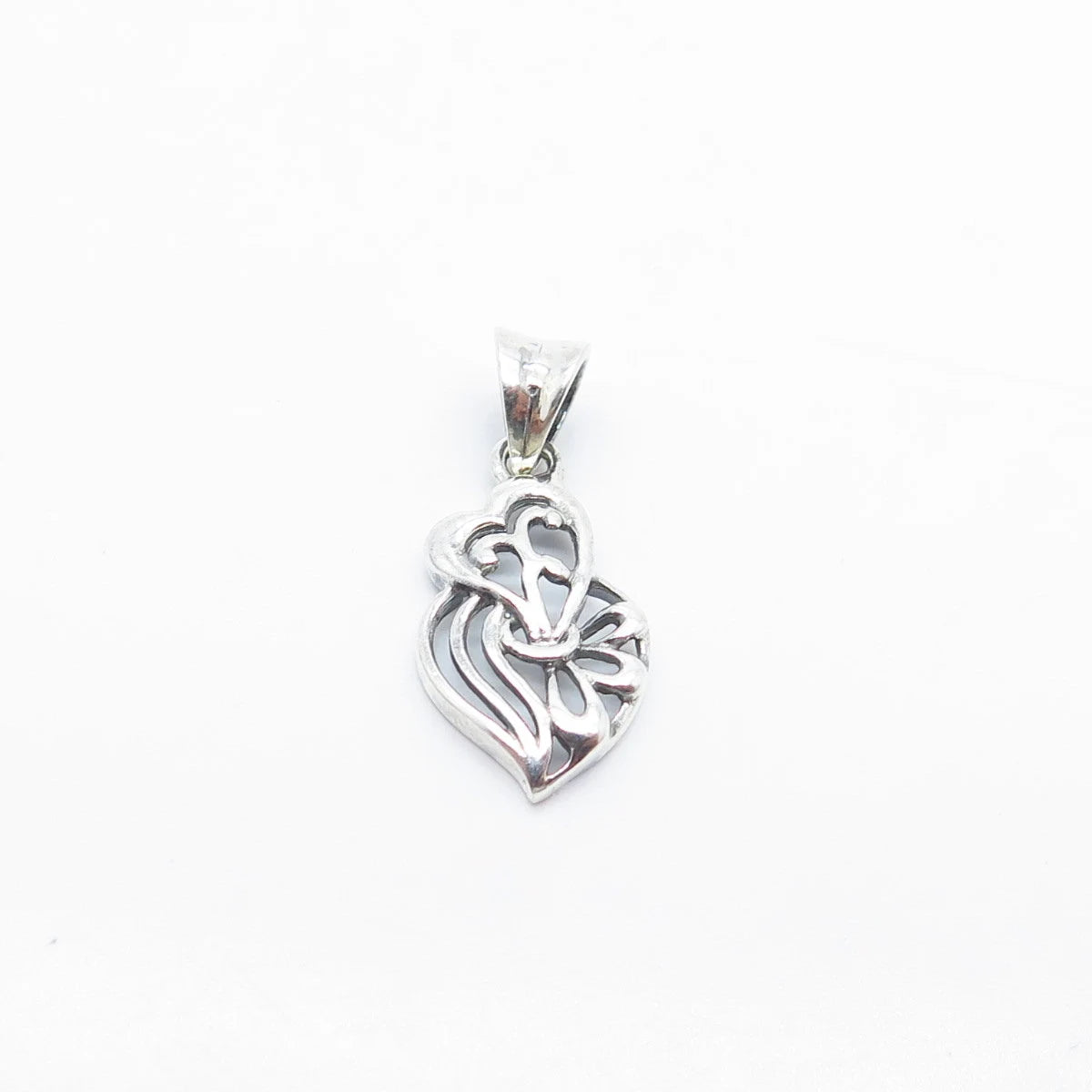 925 Sterling Silver Vintage Ornate Double Heart Charm Pendant
