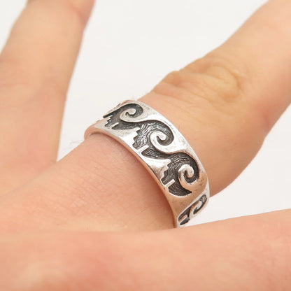 925 Sterling Silver Vintage Water Pattern Band Ring Size 8