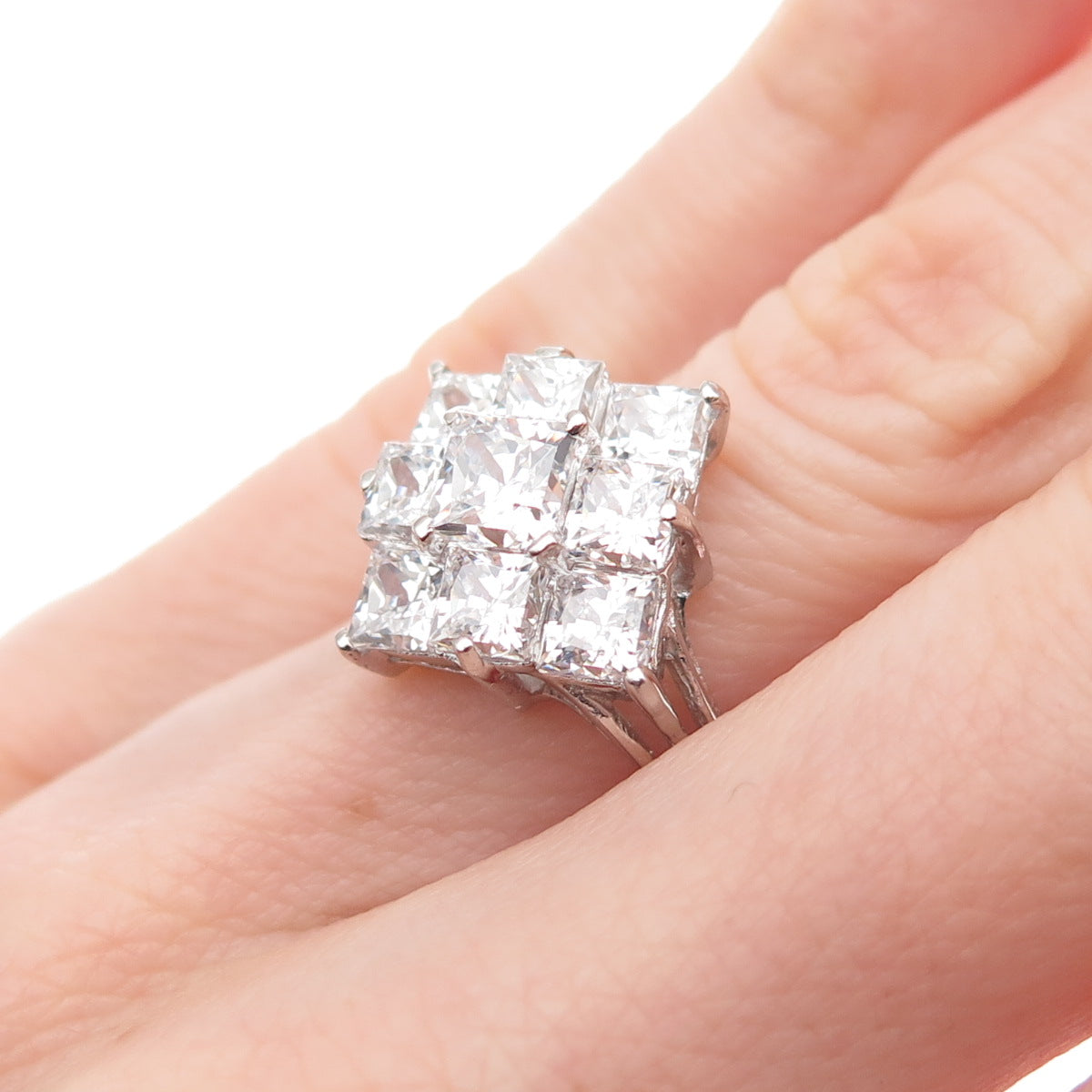 925 Sterling Silver Princess-Cut Sparkle Ring Size 5.25