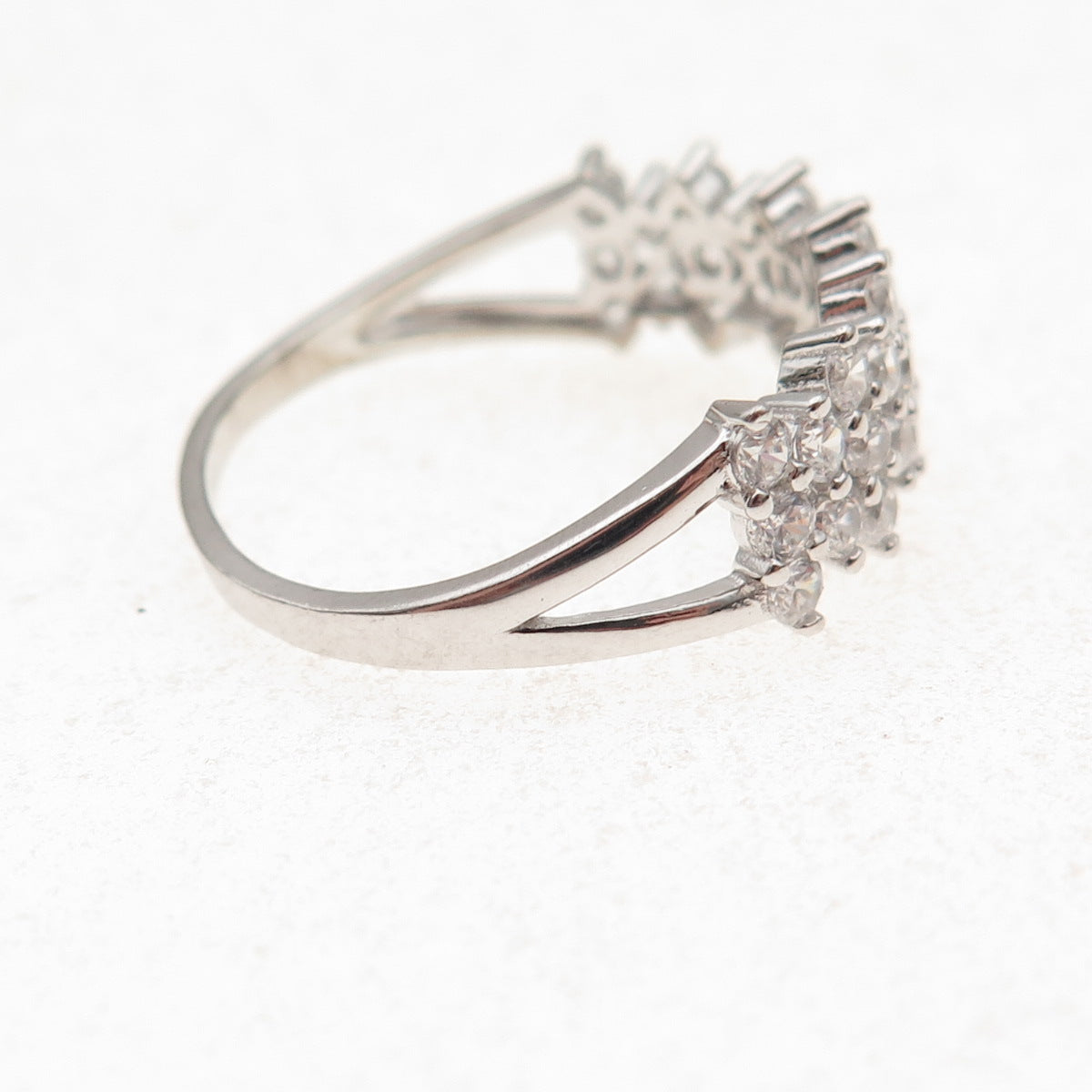 925 Sterling Silver Round-Cut C Z Ring Size 9.25