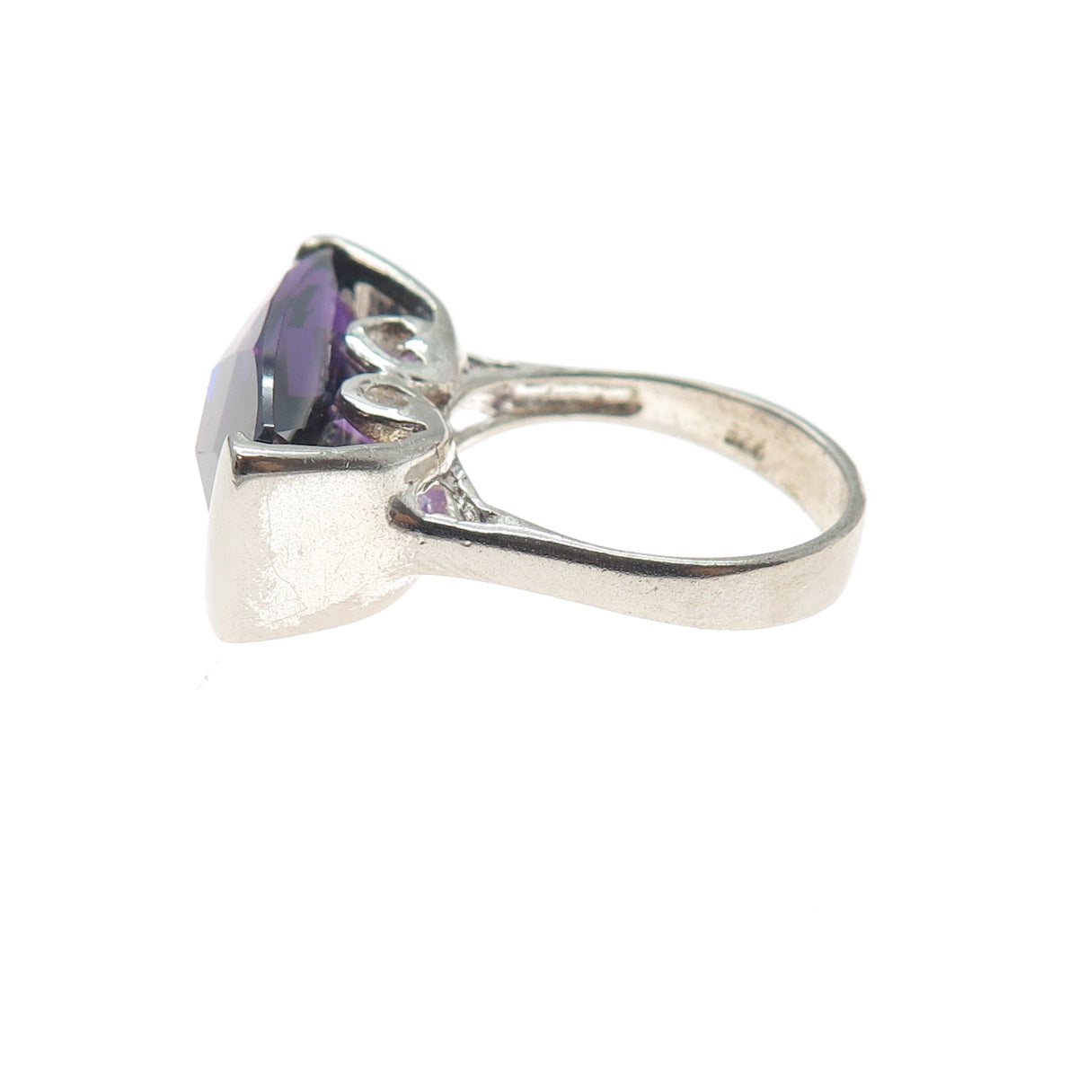 925 Sterling Silver Vintage Nano Amethyst Modernist Ring Size 7.25