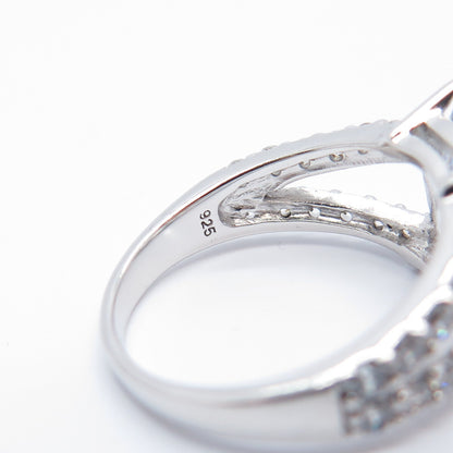925 Sterling Silver Emerald-Cut C Z Ring Size 6.5