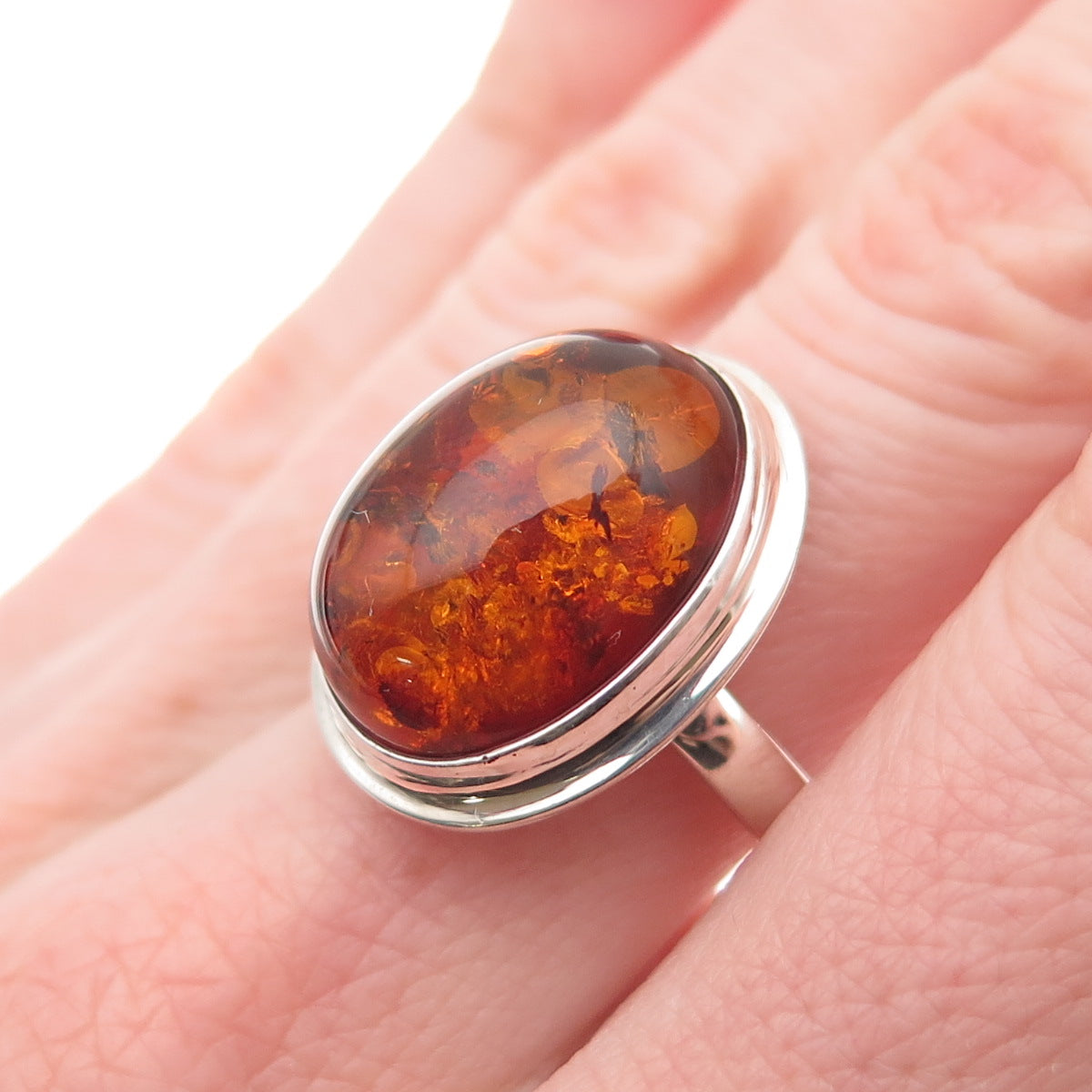 925 Sterling Silver Vintage Real Amber Modernist Ring Size 7.5